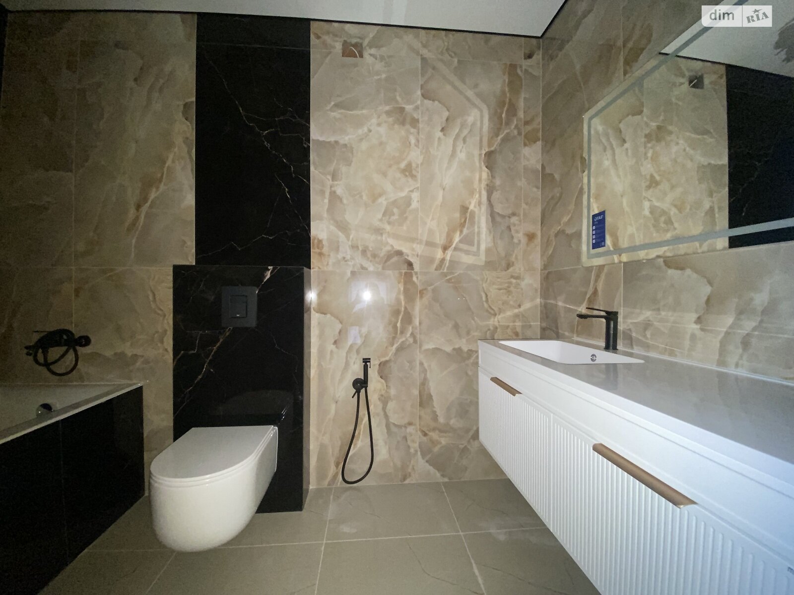 двоповерховий дуплекс, 90 кв. м, цегла. Продаж у Агрономічному фото 1