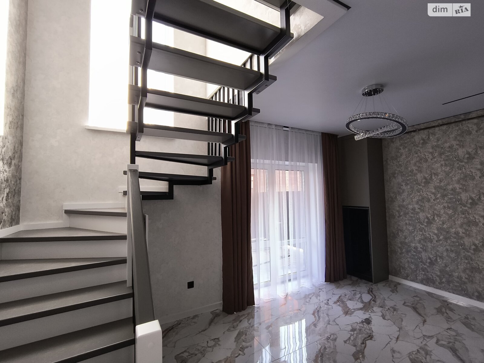 двоповерховий дуплекс, 90 кв. м, цегла. Продаж у Агрономічному фото 1