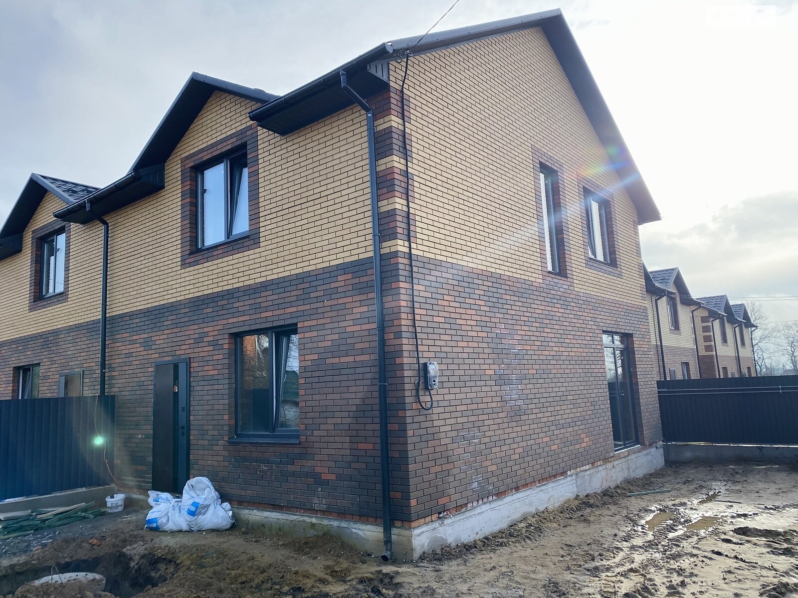 двухэтажный дуплекс, 105 кв. м, кирпич. Продажа в Виннице фото 1