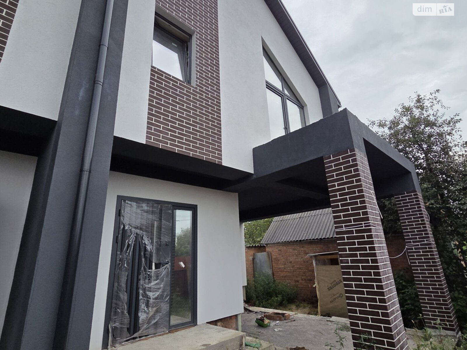 двухэтажный дуплекс, 145 кв. м, кирпич. Продажа в Виннице район Корея фото 1 двухэтажный дуплекс, 145 кв. м, кирпич. Продажа в Виннице район Корея фото 1