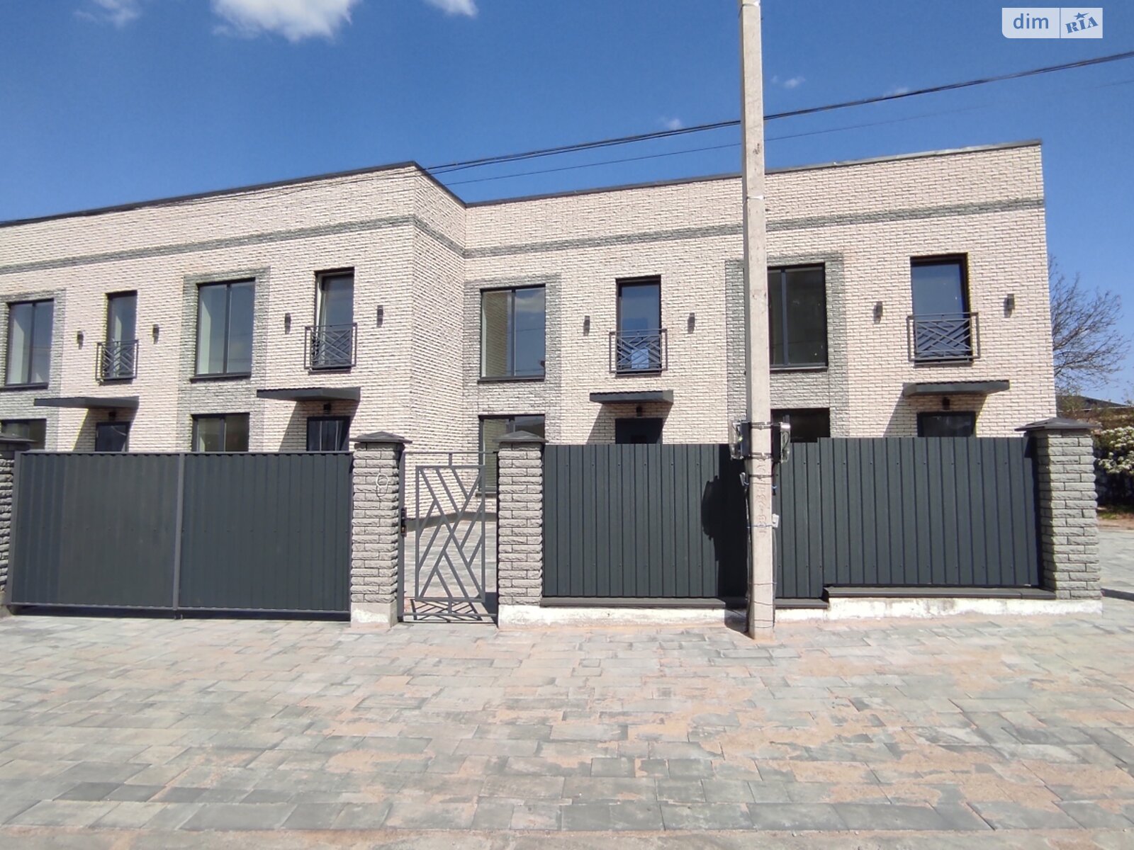 двоповерховий дуплекс, 100 кв. м, цегла. Продаж у Вінниці фото 1 двоповерховий дуплекс, 100 кв. м, цегла. Продаж у Вінниці фото 1