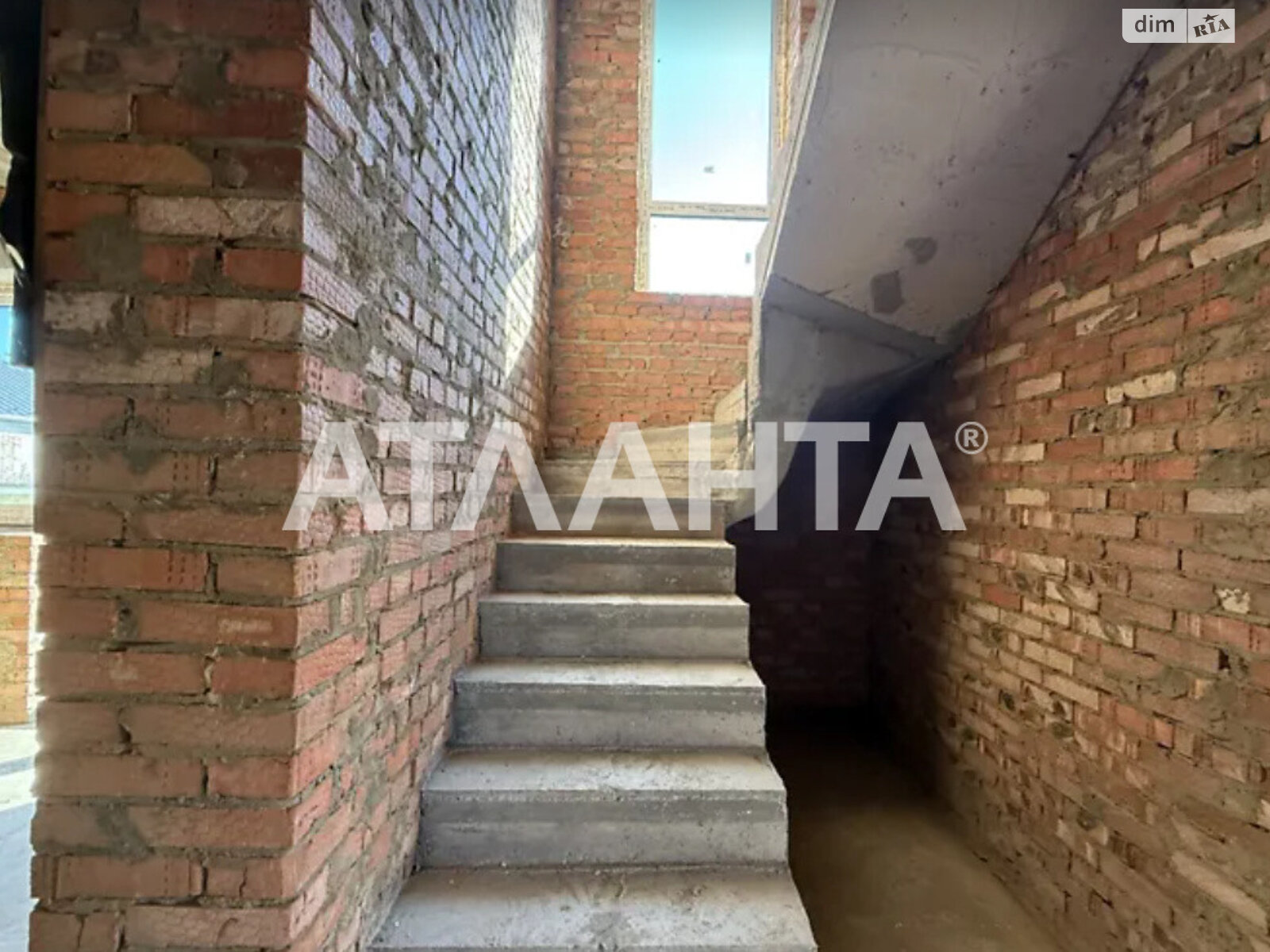 двухэтажный дуплекс, 112 кв. м, кирпич. Продажа в Виннице район Пирогово фото 1