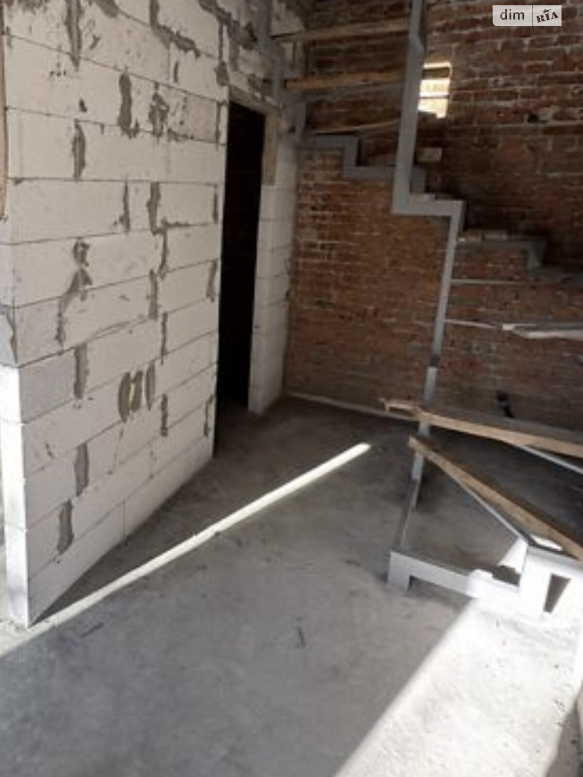 двухэтажный дуплекс, 90 кв. м, кирпич. Продажа в Виннице район Пирогово фото 1 двухэтажный дуплекс, 90 кв. м, кирпич. Продажа в Виннице район Пирогово фото 1