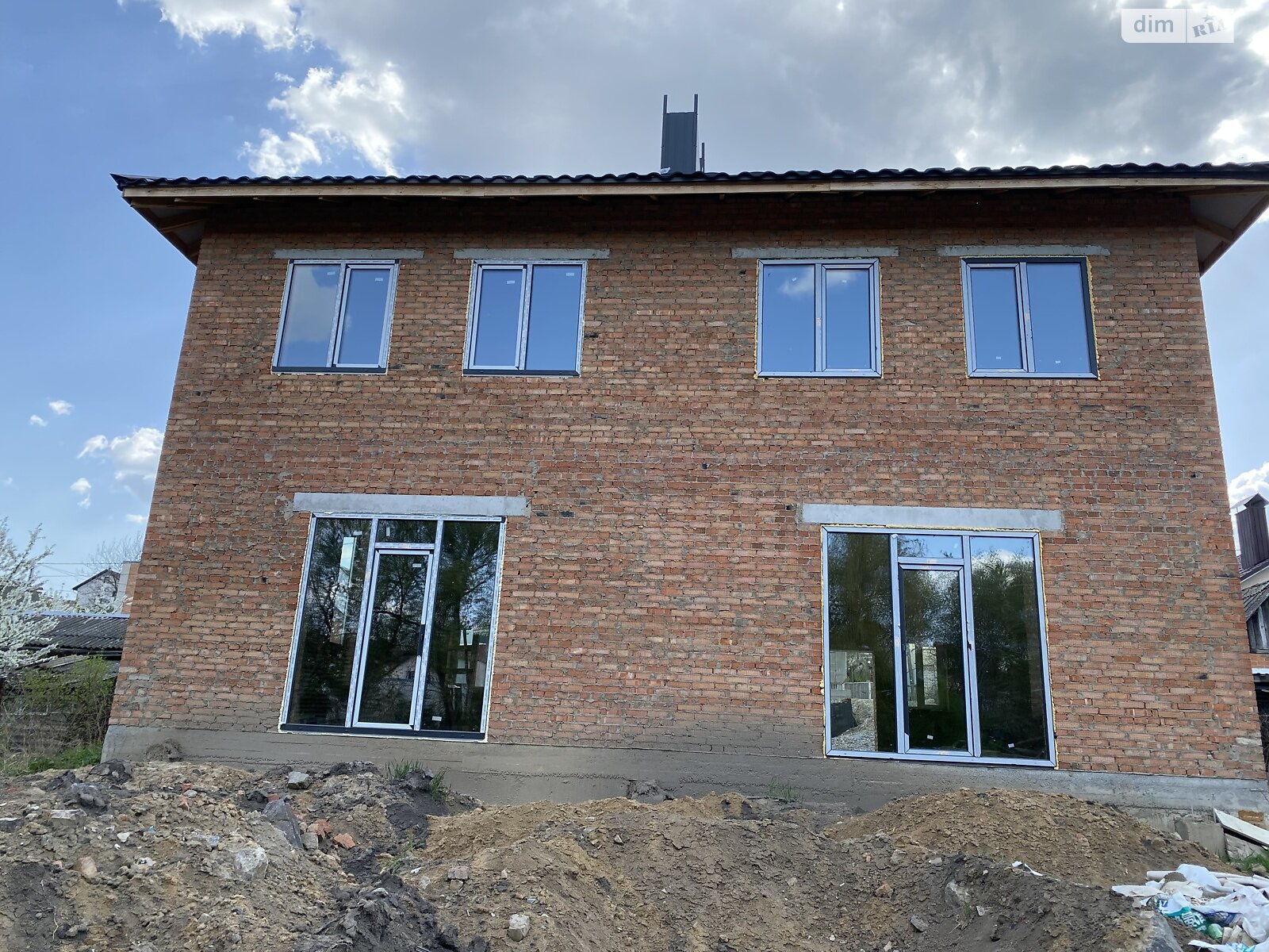 двоповерховий дуплекс, 100 кв. м, кирпич. Продаж в Вінниці, район П’ятничани фото 1 двоповерховий дуплекс, 100 кв. м, кирпич. Продаж в Вінниці, район П’ятничани фото 1