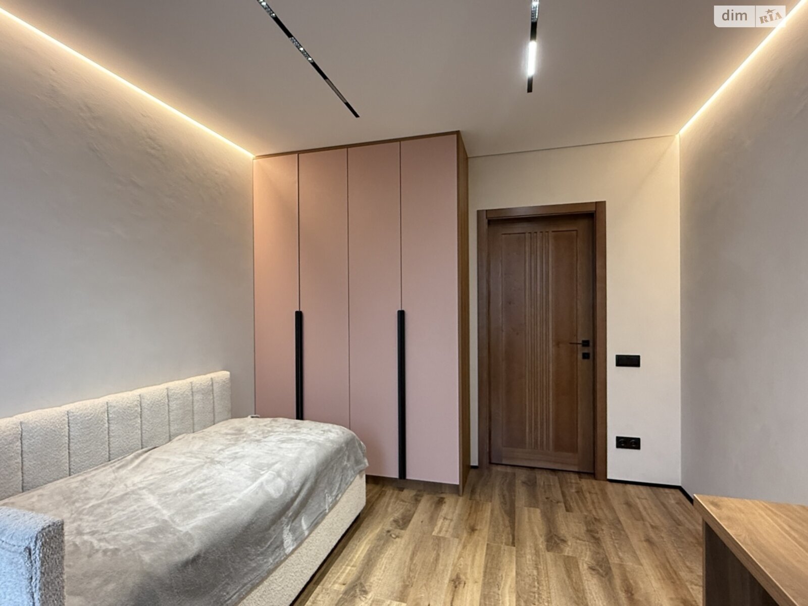 двухэтажный дуплекс, 220 кв. м, кирпич. Продажа в Виннице район Славянка фото 1