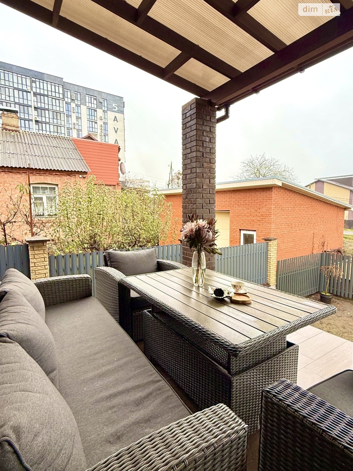 двухэтажный дуплекс, 220 кв. м, кирпич. Продажа в Виннице район Славянка фото 1