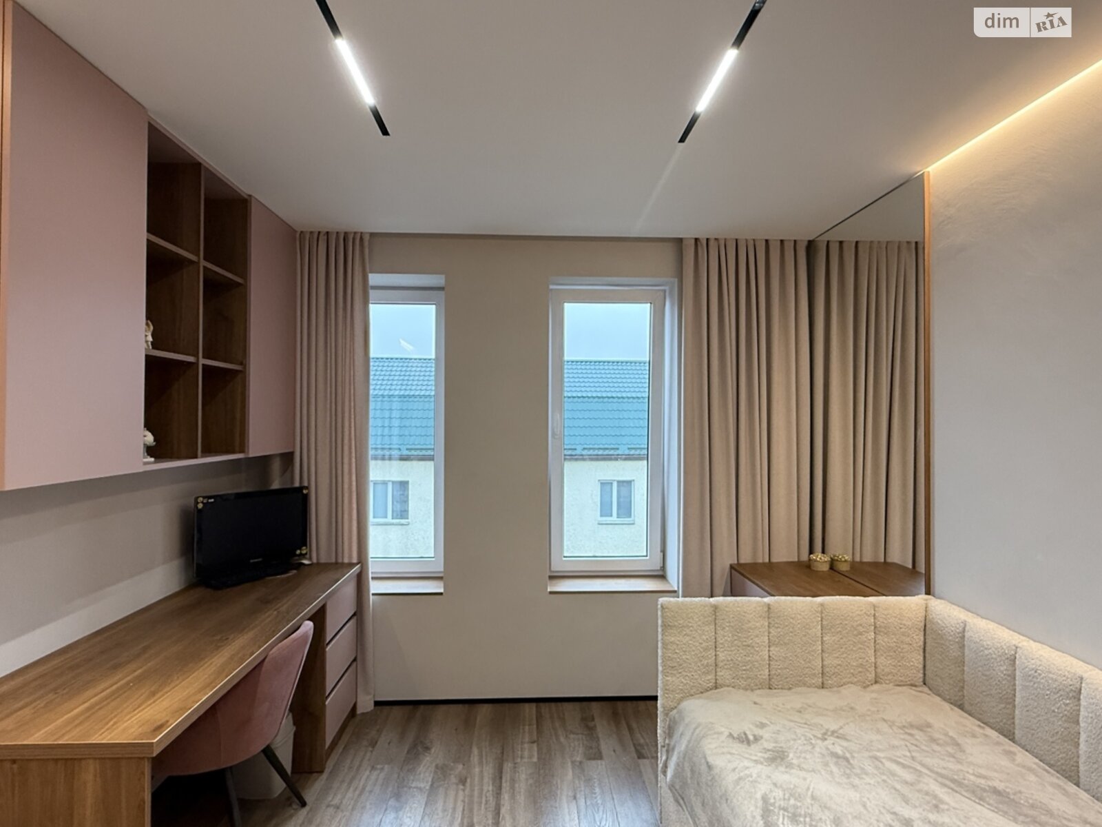 двухэтажный дуплекс, 220 кв. м, кирпич. Продажа в Виннице район Славянка фото 1