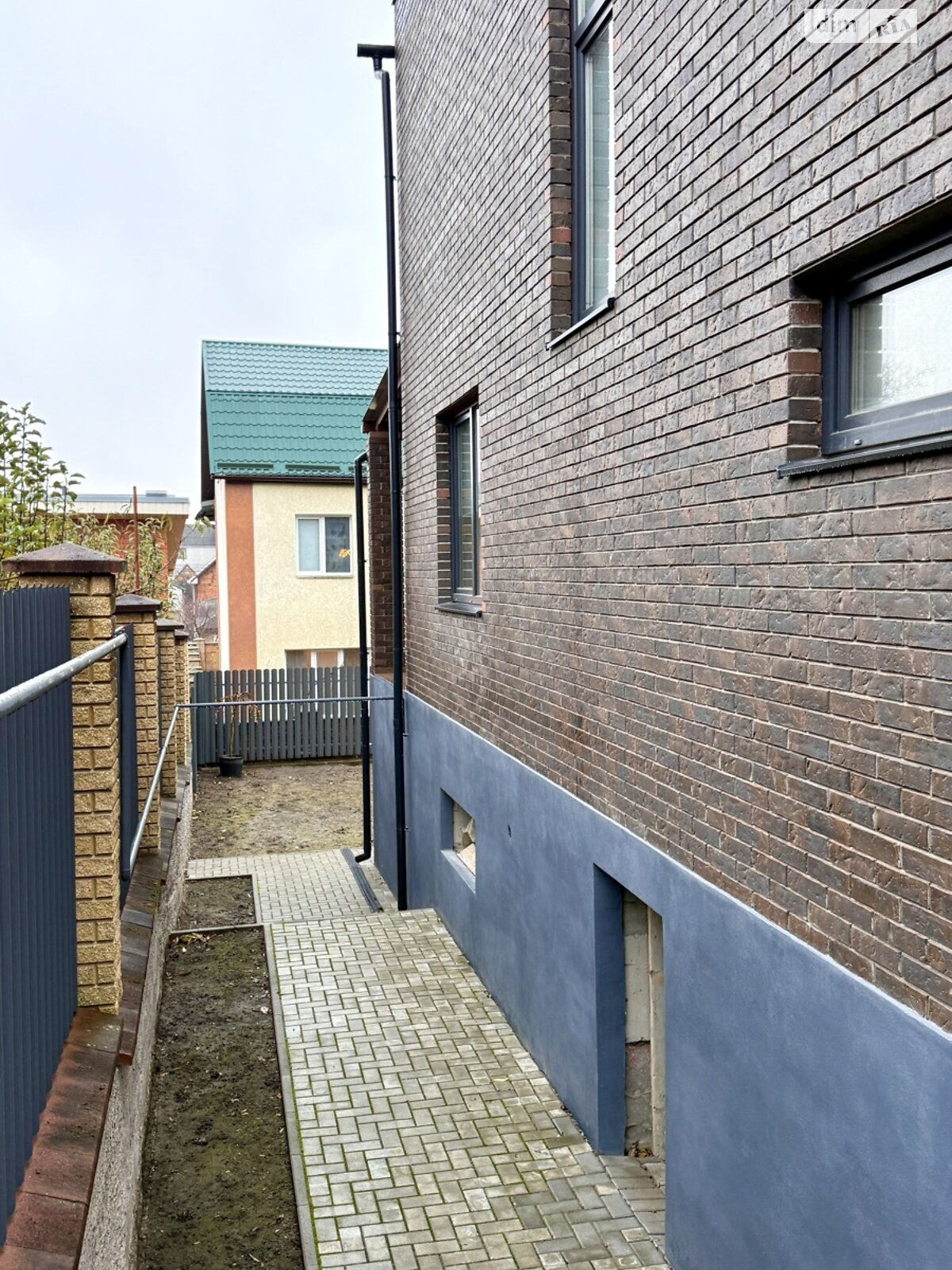 двухэтажный дуплекс, 220 кв. м, кирпич. Продажа в Виннице район Славянка фото 1