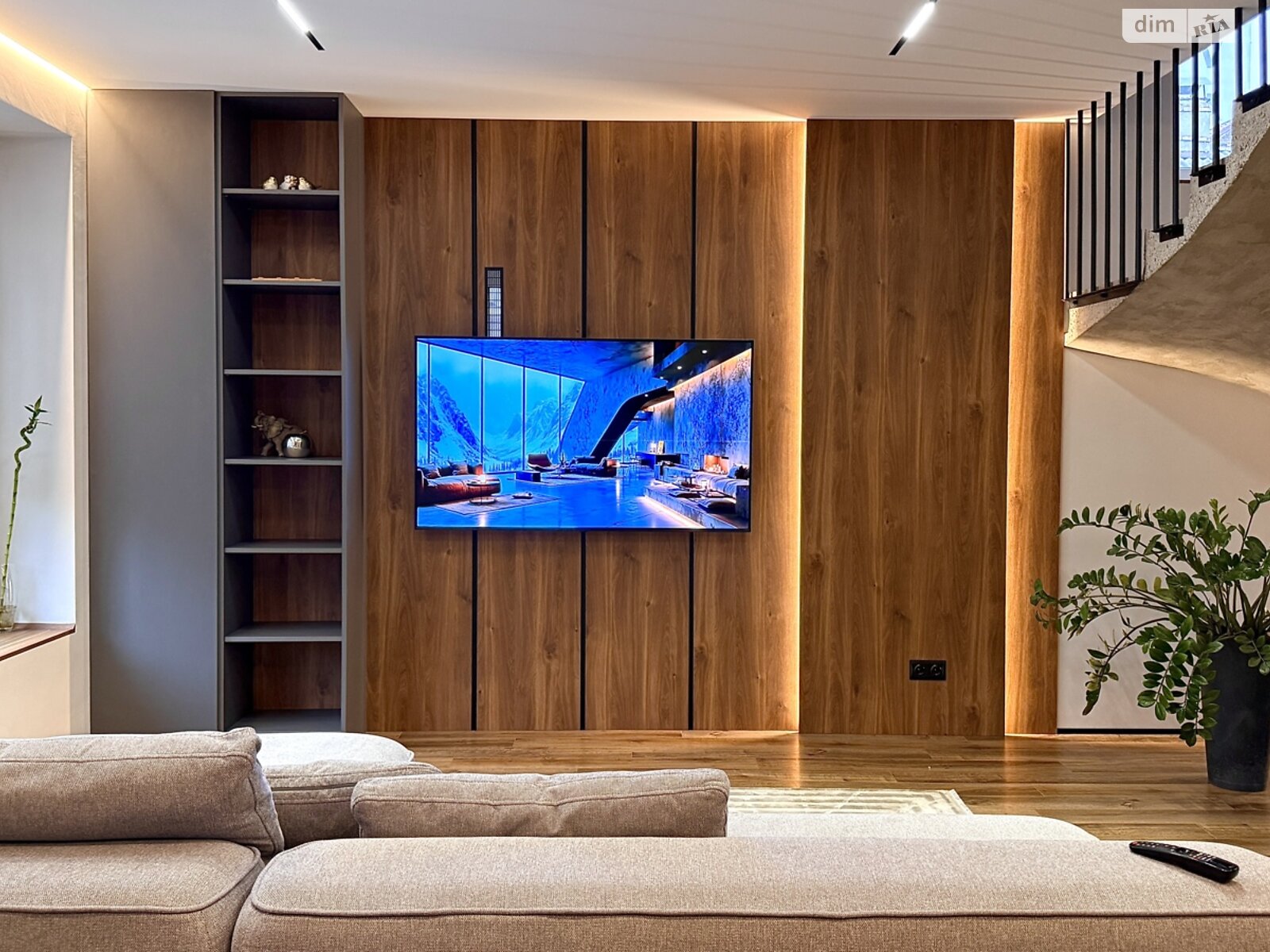 двухэтажный дуплекс, 220 кв. м, кирпич. Продажа в Виннице район Славянка фото 1