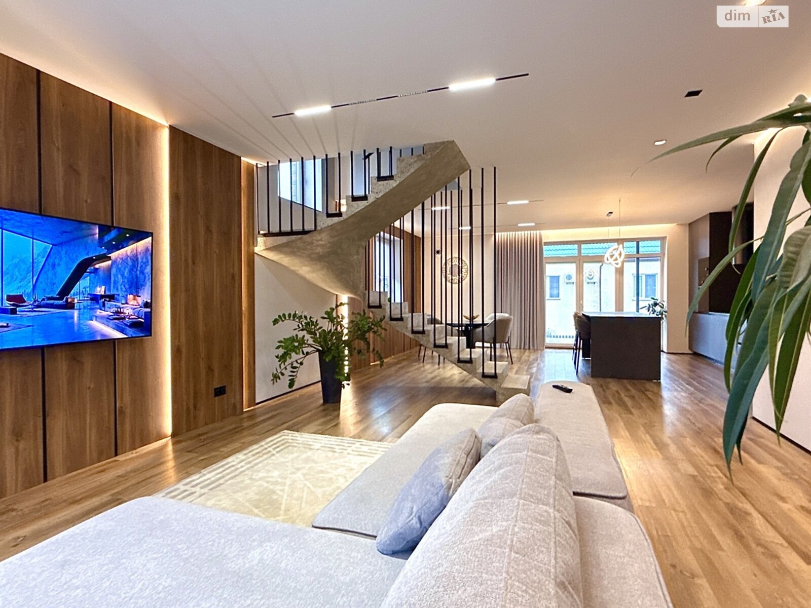 двухэтажный дуплекс, 220 кв. м, кирпич. Продажа в Виннице район Славянка фото 1