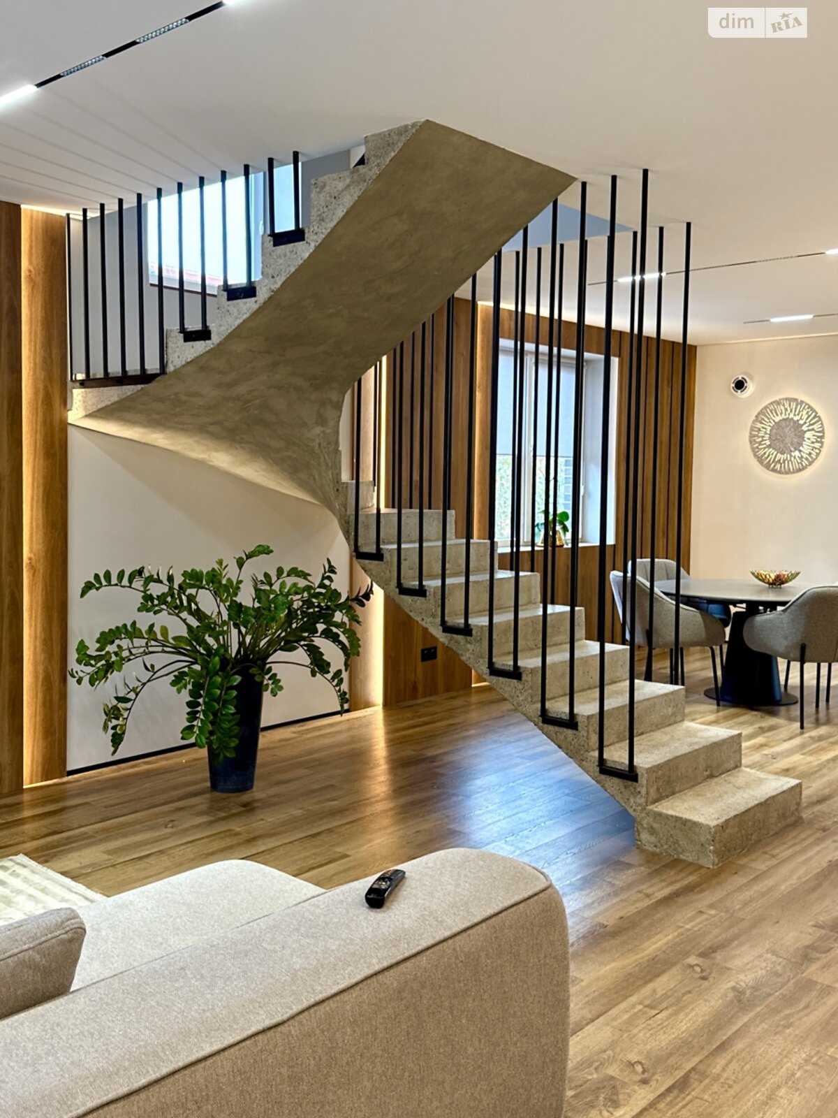 двухэтажный дуплекс, 220 кв. м, кирпич. Продажа в Виннице район Славянка фото 1