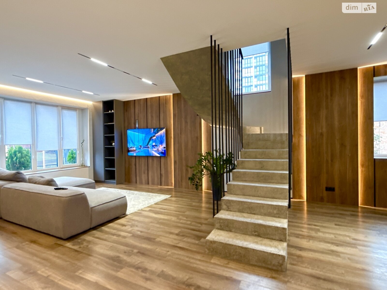 двухэтажный дуплекс, 220 кв. м, кирпич. Продажа в Виннице район Славянка фото 1