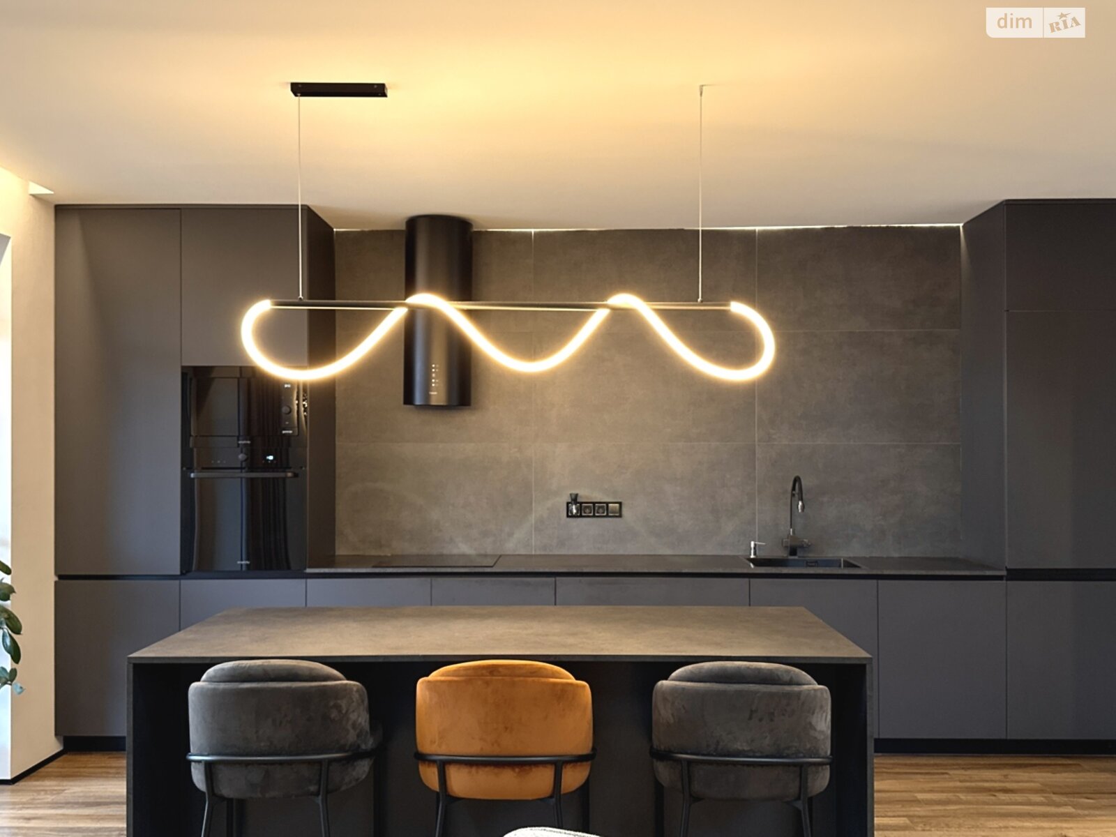 двухэтажный дуплекс, 220 кв. м, кирпич. Продажа в Виннице район Славянка фото 1