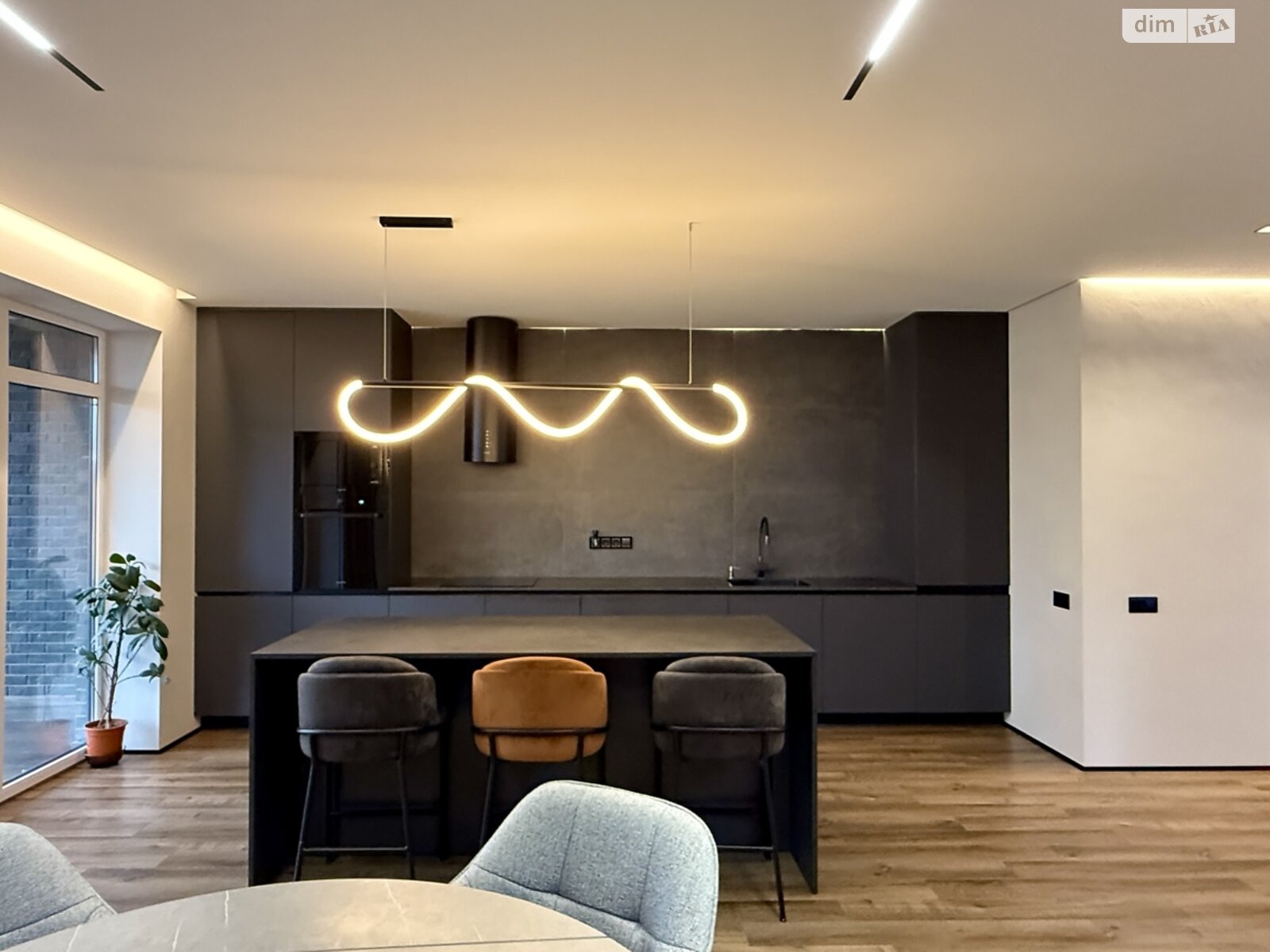 двухэтажный дуплекс, 220 кв. м, кирпич. Продажа в Виннице район Славянка фото 1