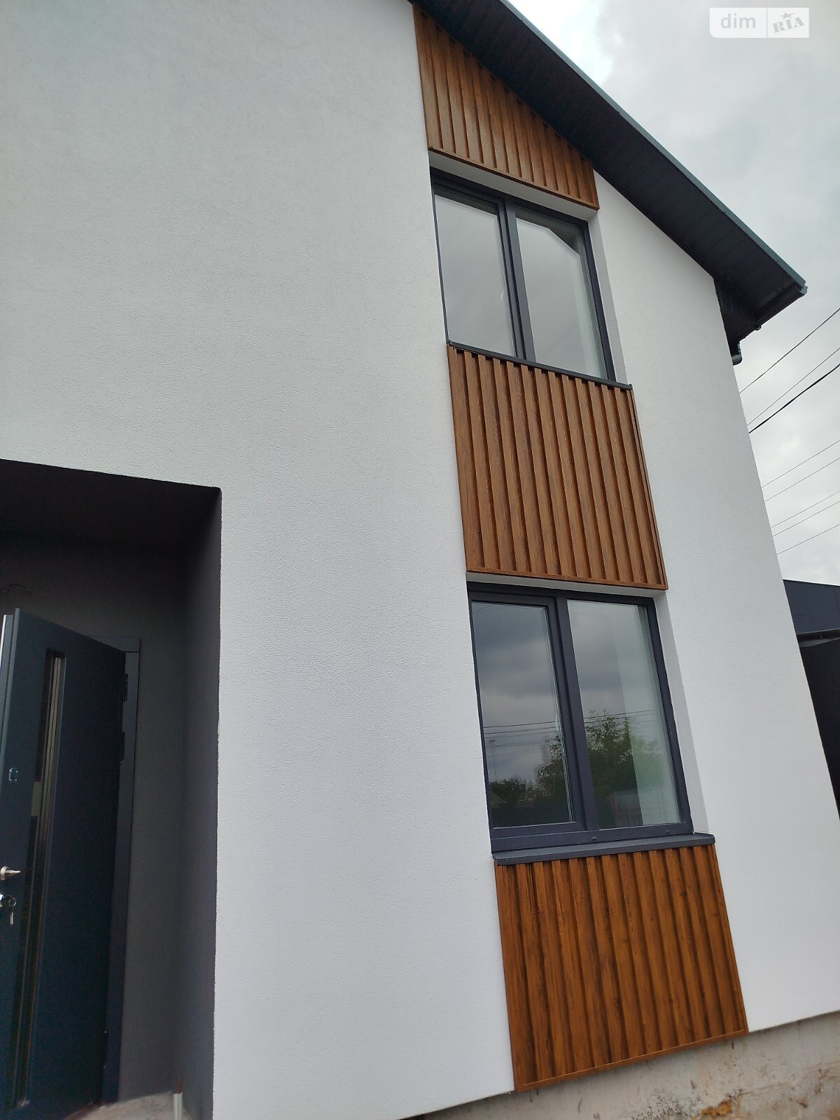 двухэтажный дуплекс, 100 кв. м, кирпич. Продажа в Виннице район Старый город фото 1 двухэтажный дуплекс, 100 кв. м, кирпич. Продажа в Виннице район Старый город фото 1