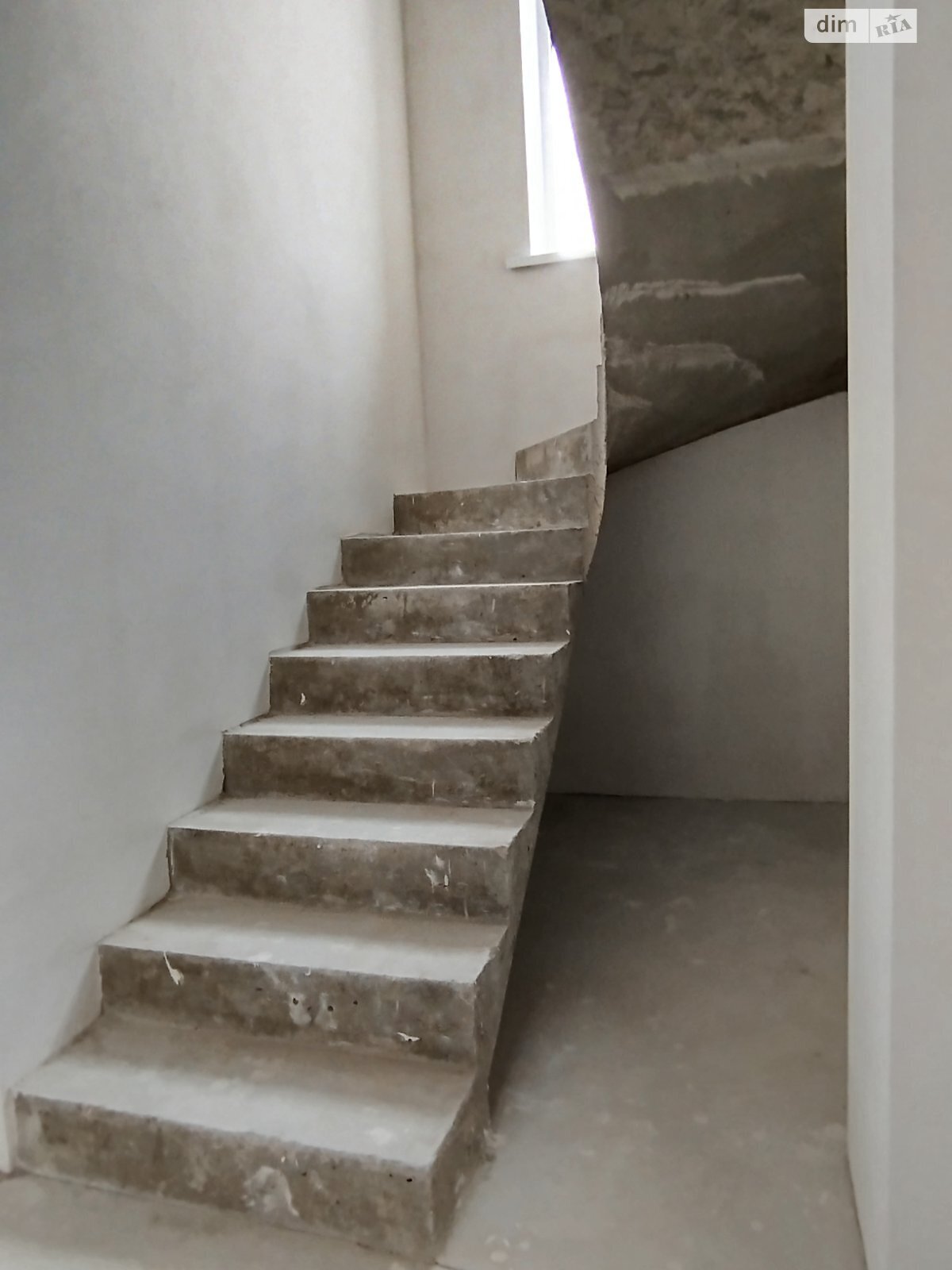 двухэтажный дуплекс, 100 кв. м, кирпич. Продажа в Виннице район Старый город фото 1 двухэтажный дуплекс, 100 кв. м, кирпич. Продажа в Виннице район Старый город фото 1