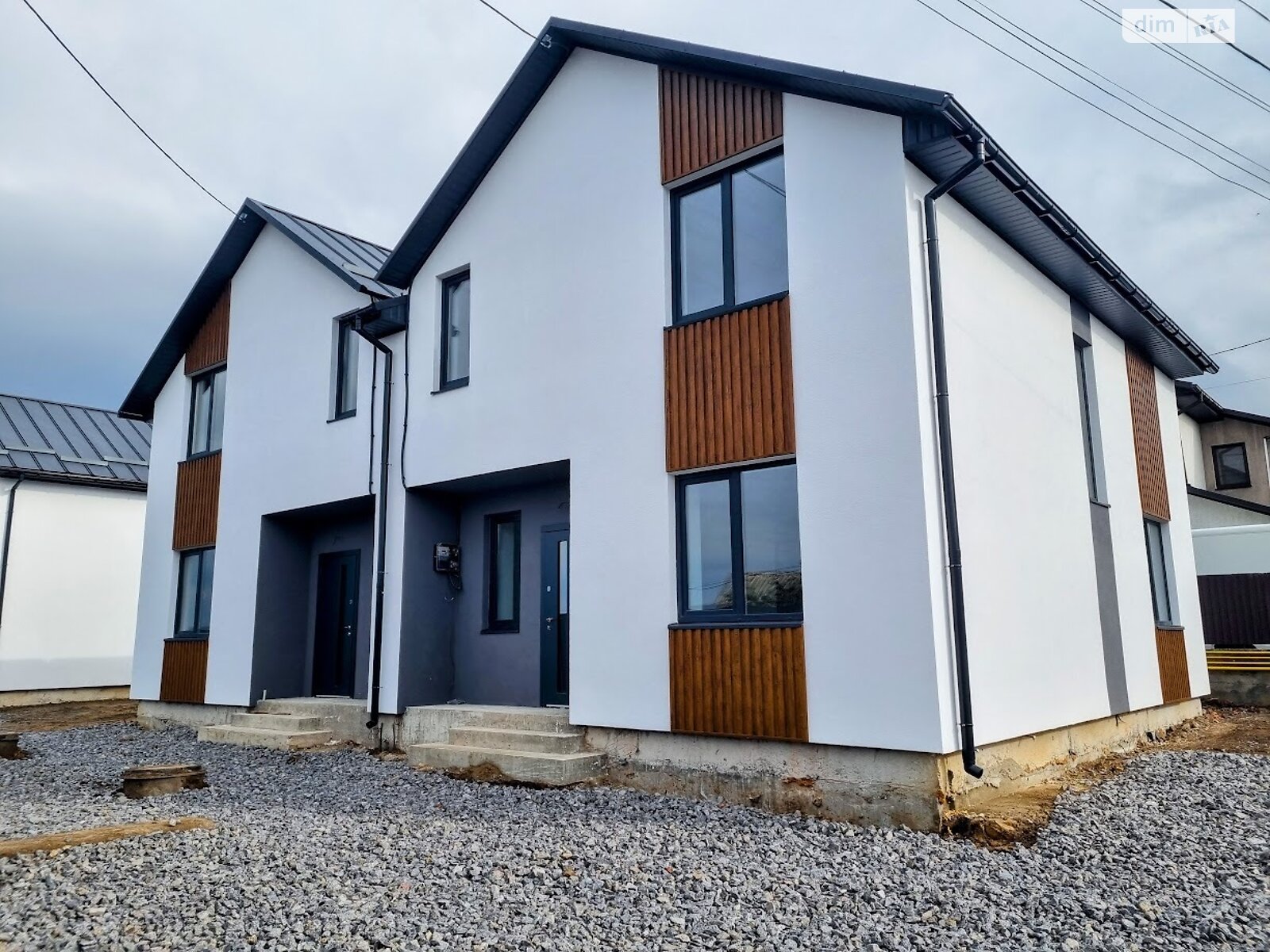 двухэтажный дуплекс, 100 кв. м, кирпич. Продажа в Виннице район Старый город фото 1 двухэтажный дуплекс, 100 кв. м, кирпич. Продажа в Виннице район Старый город фото 1