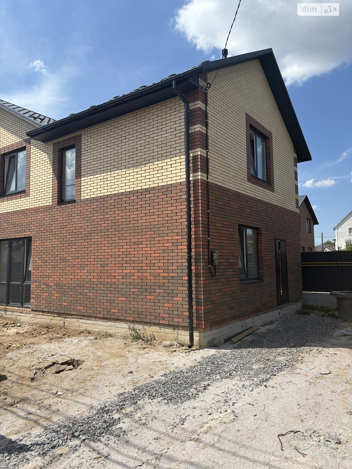 двухэтажный дуплекс, 105 кв. м, кирпич. Продажа в Виннице район Старый город фото 1 двухэтажный дуплекс, 105 кв. м, кирпич. Продажа в Виннице район Старый город фото 1