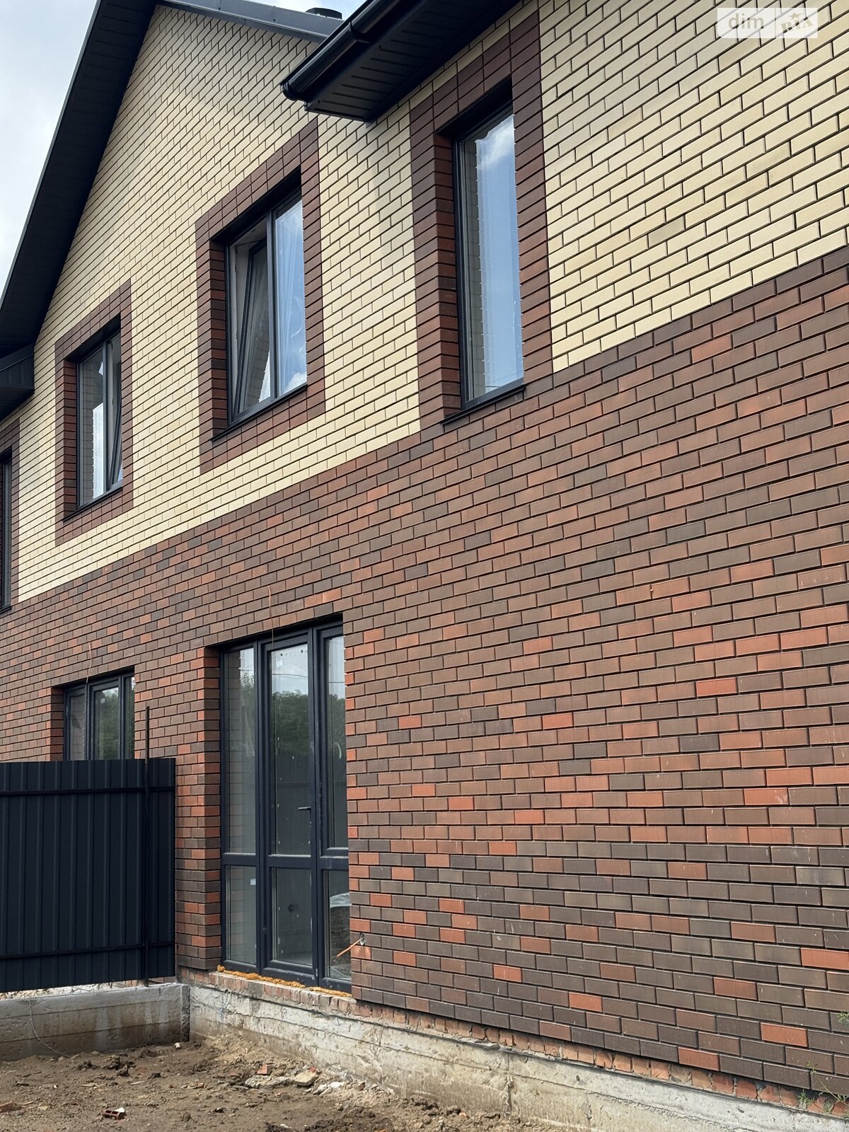 двоповерховий дуплекс, 105 кв. м, кирпич. Продаж в Вінниці, район Старе місто фото 1 двоповерховий дуплекс, 105 кв. м, кирпич. Продаж в Вінниці, район Старе місто фото 1