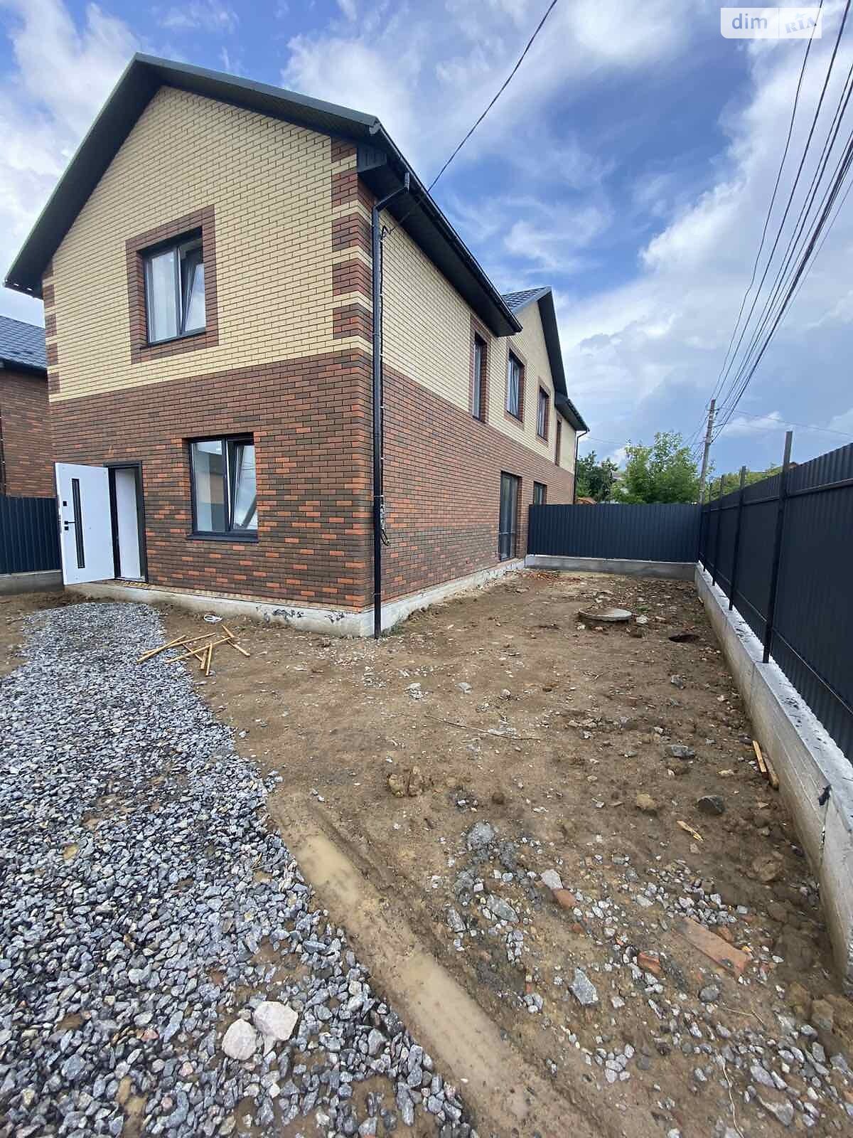двухэтажный дуплекс, 105 кв. м, кирпич. Продажа в Виннице район Старый город фото 1 двухэтажный дуплекс, 105 кв. м, кирпич. Продажа в Виннице район Старый город фото 1