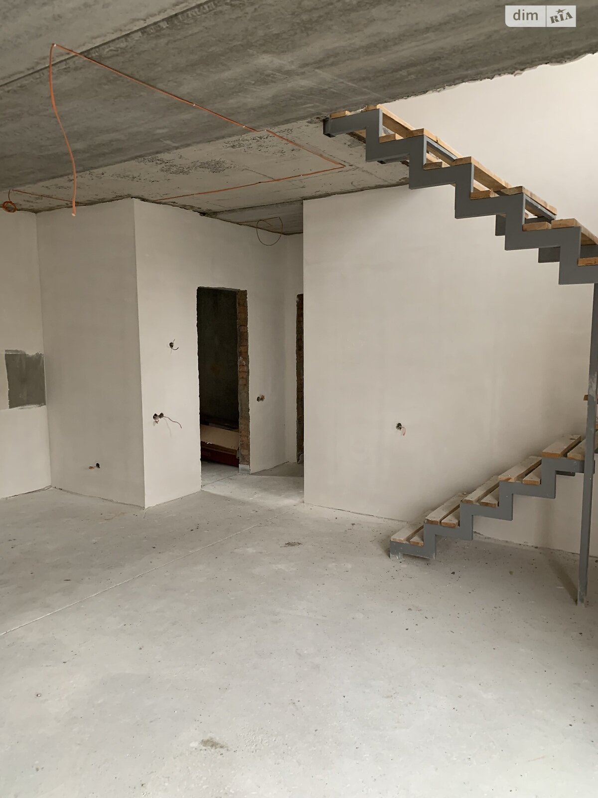 двухэтажный дуплекс, 105 кв. м, кирпич. Продажа в Виннице район Старый город фото 1 двухэтажный дуплекс, 105 кв. м, кирпич. Продажа в Виннице район Старый город фото 1