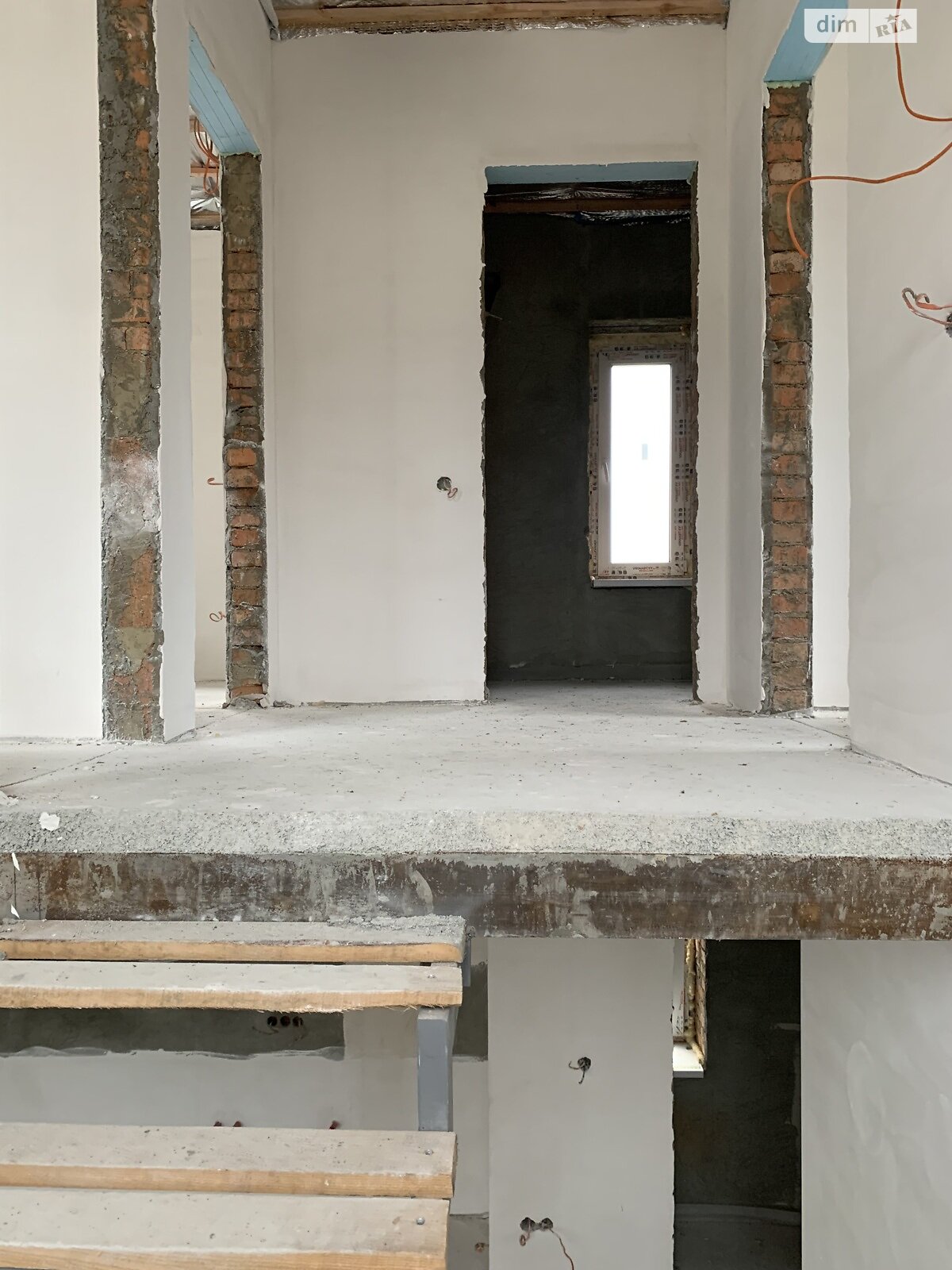 двухэтажный дуплекс, 105 кв. м, кирпич. Продажа в Виннице район Старый город фото 1 двухэтажный дуплекс, 105 кв. м, кирпич. Продажа в Виннице район Старый город фото 1