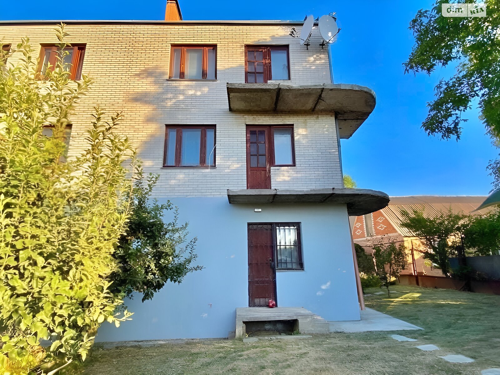 двоповерховий дуплекс, 240 кв. м, цегла. Продаж в Вінниці, район Старе місто фото 1 двоповерховий дуплекс, 240 кв. м, цегла. Продаж в Вінниці, район Старе місто фото 1