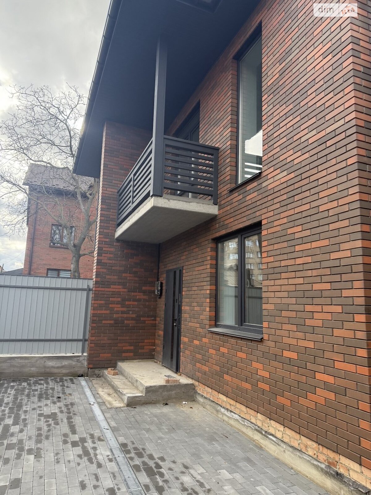 двоповерховий дуплекс, 110 кв. м, кирпич. Продаж в Вінниці, район Старе місто фото 1 двоповерховий дуплекс, 110 кв. м, кирпич. Продаж в Вінниці, район Старе місто фото 1