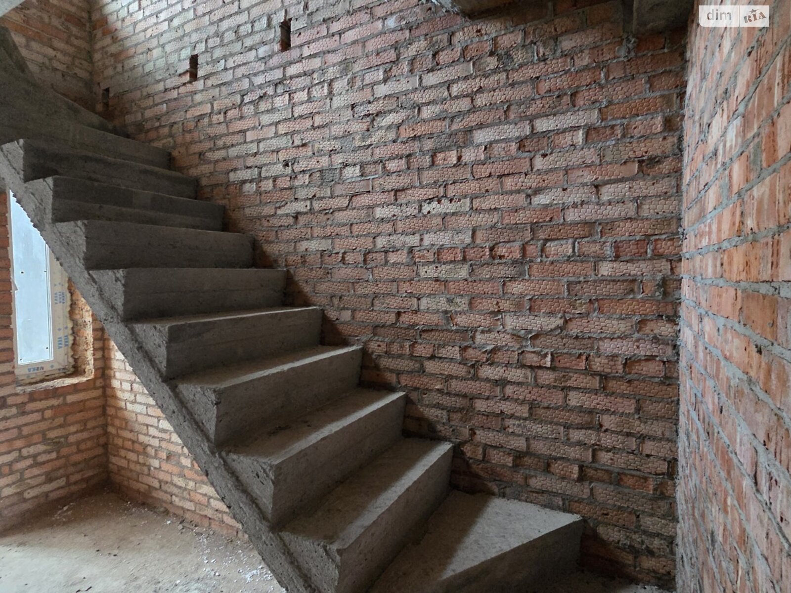 двухэтажный дуплекс, 115 кв. м, кирпич. Продажа в Виннице район Центр фото 1