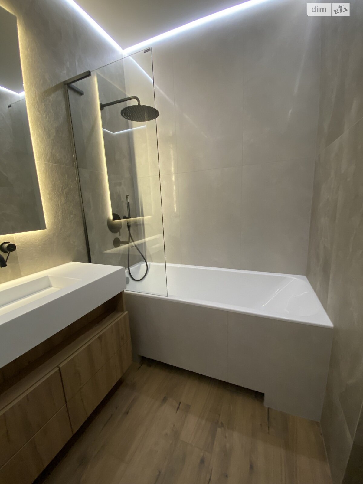 двоповерховий дуплекс, 123 кв. м, цегла. Продаж у Вінниці фото 1 двоповерховий дуплекс, 123 кв. м, цегла. Продаж у Вінниці фото 1