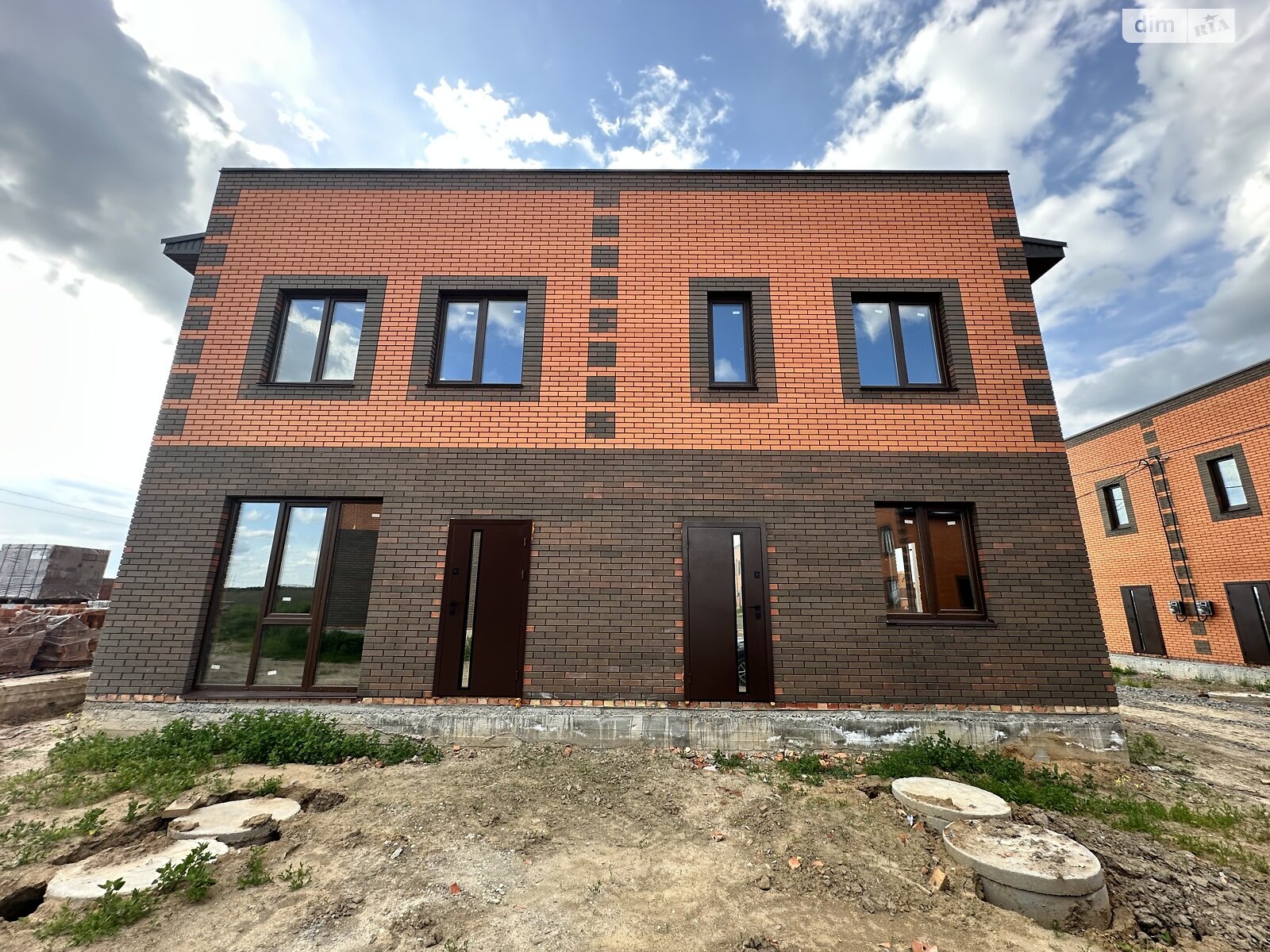 двоповерховий дуплекс, 75 кв. м, кирпич. Продаж у Агрономічному фото 1 двоповерховий дуплекс, 75 кв. м, кирпич. Продаж у Агрономічному фото 1