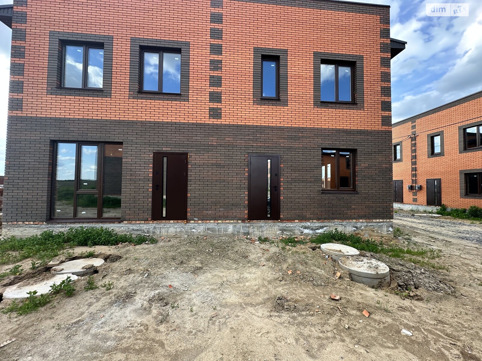 двоповерховий дуплекс, 75 кв. м, кирпич. Продаж у Агрономічному фото 1 двоповерховий дуплекс, 75 кв. м, кирпич. Продаж у Агрономічному фото 1