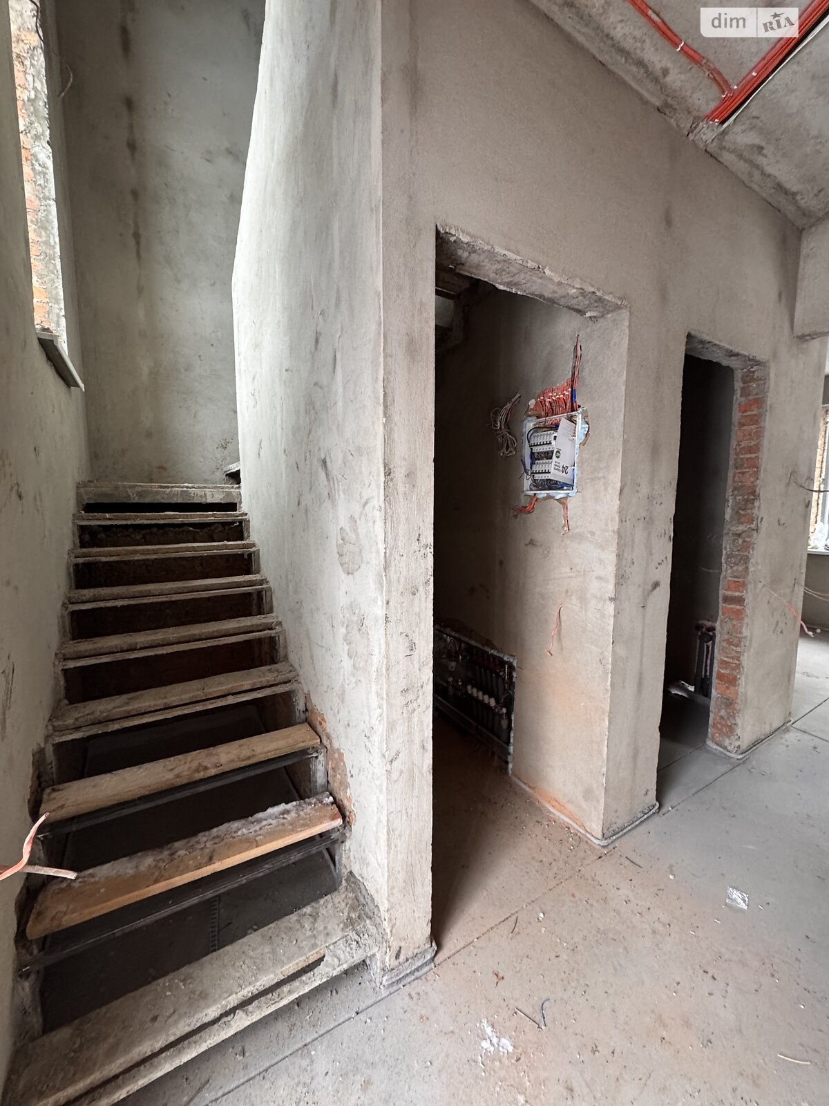 двухэтажный дуплекс, 105 кв. м, кирпич. Продажа в Винницких Хуторах фото 1