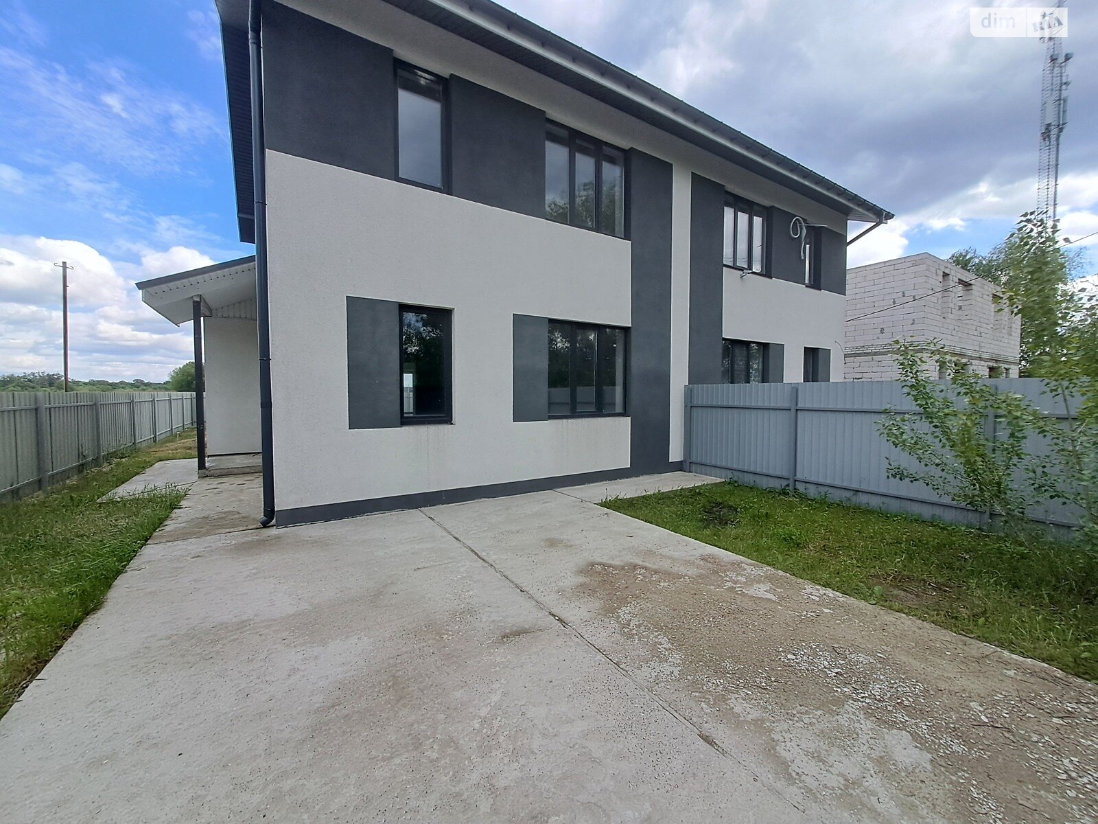 двухэтажный дуплекс, 95 кв. м, газобетон. Продажа в Вишенки фото 1 двухэтажный дуплекс, 95 кв. м, газобетон. Продажа в Вишенки фото 1