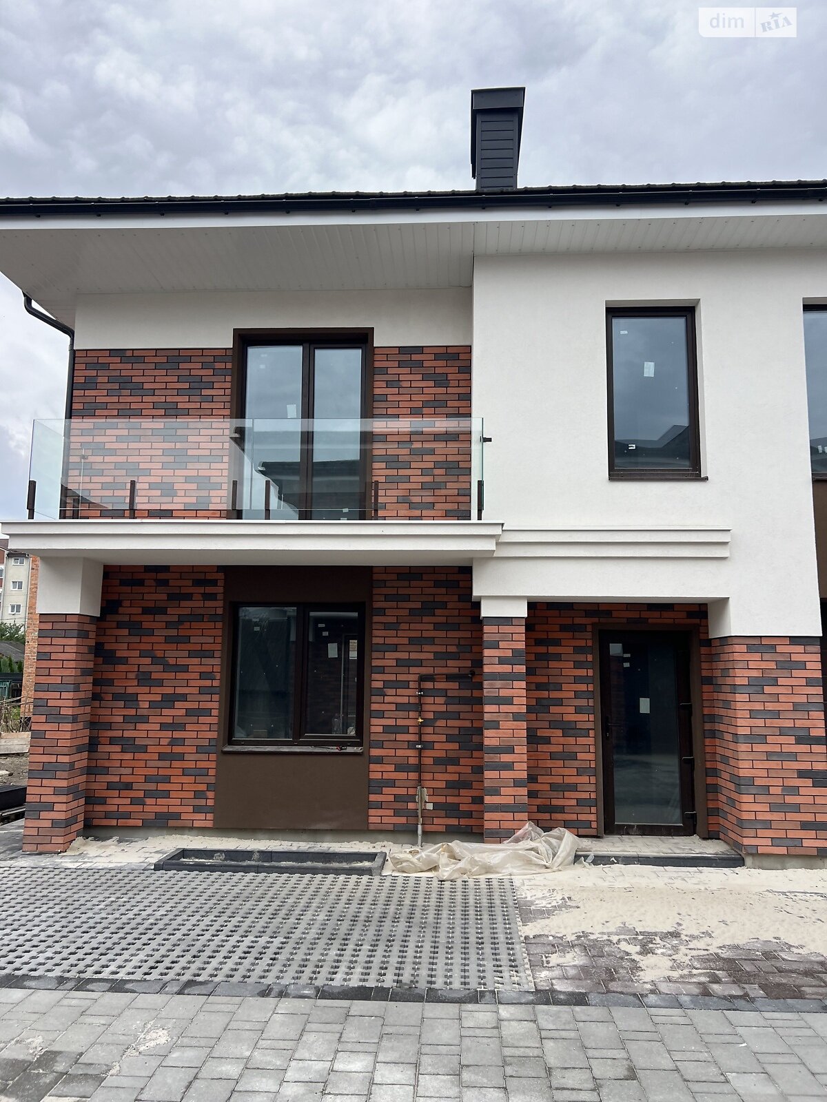 двоповерховий дуплекс, 138 кв. м, цегла. Продаж у Вовчинцю фото 1 двоповерховий дуплекс, 138 кв. м, цегла. Продаж у Вовчинцю фото 1