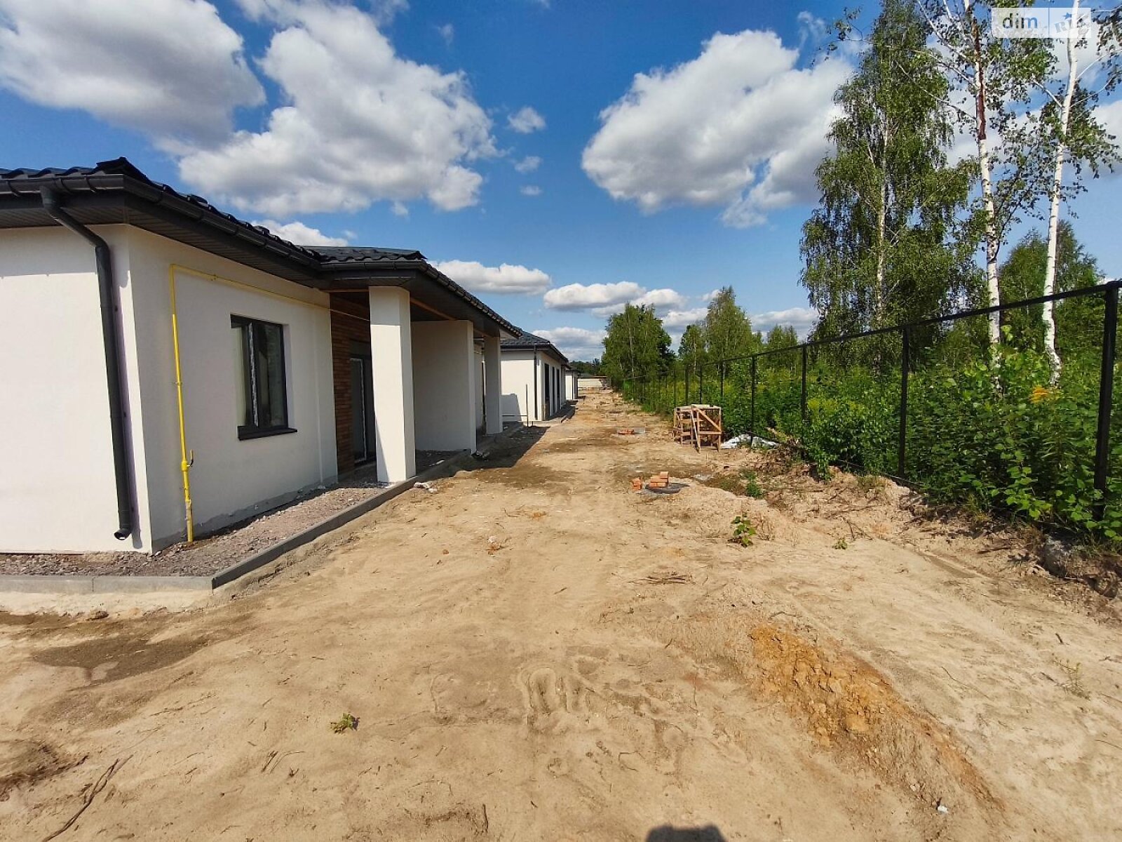 одноэтажный дуплекс, 80 кв. м, газобетон. Продажа в Ворзеле фото 1