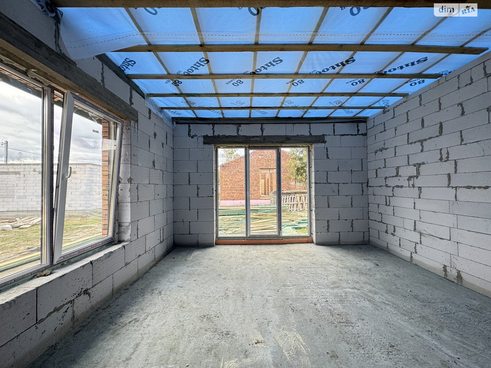 одноэтажный дуплекс, 80 кв. м, газобетон. Продажа в Ворзеле фото 1 одноэтажный дуплекс, 80 кв. м, газобетон. Продажа в Ворзеле фото 1