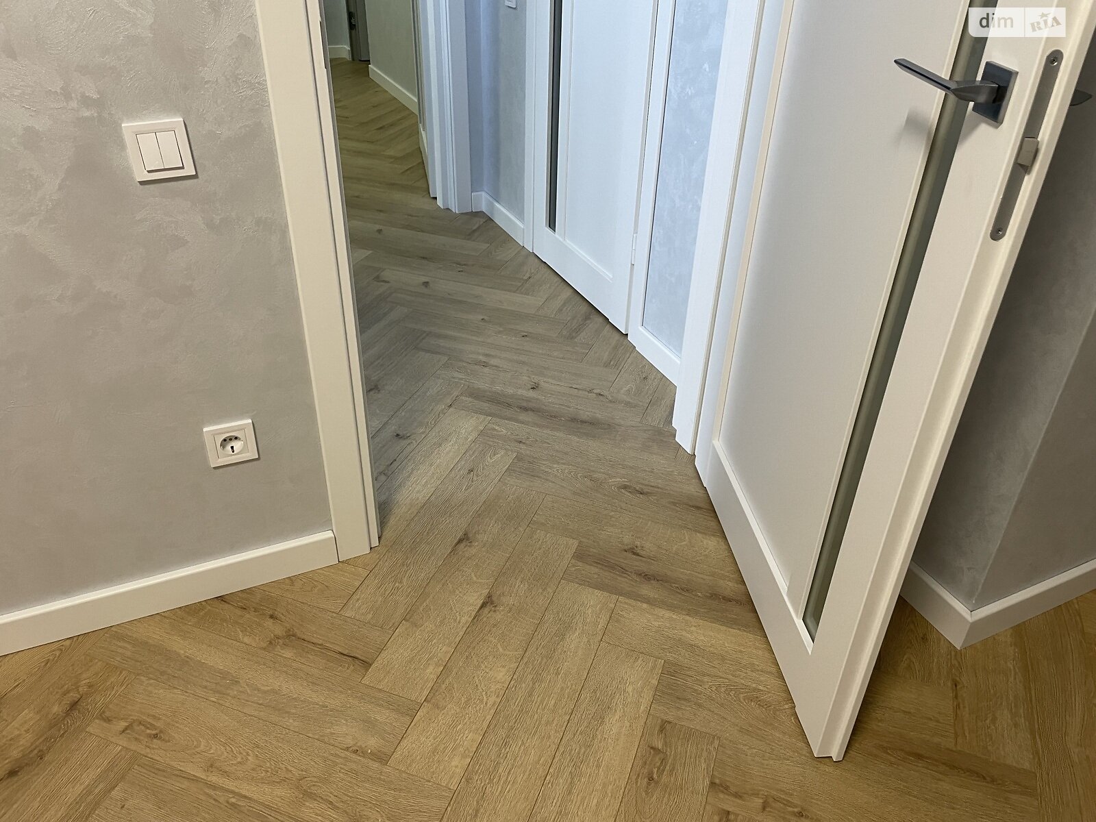 двоповерховий дуплекс, 90 кв. м, кирпич. Продаж у Якушинцях фото 1 двоповерховий дуплекс, 90 кв. м, кирпич. Продаж у Якушинцях фото 1