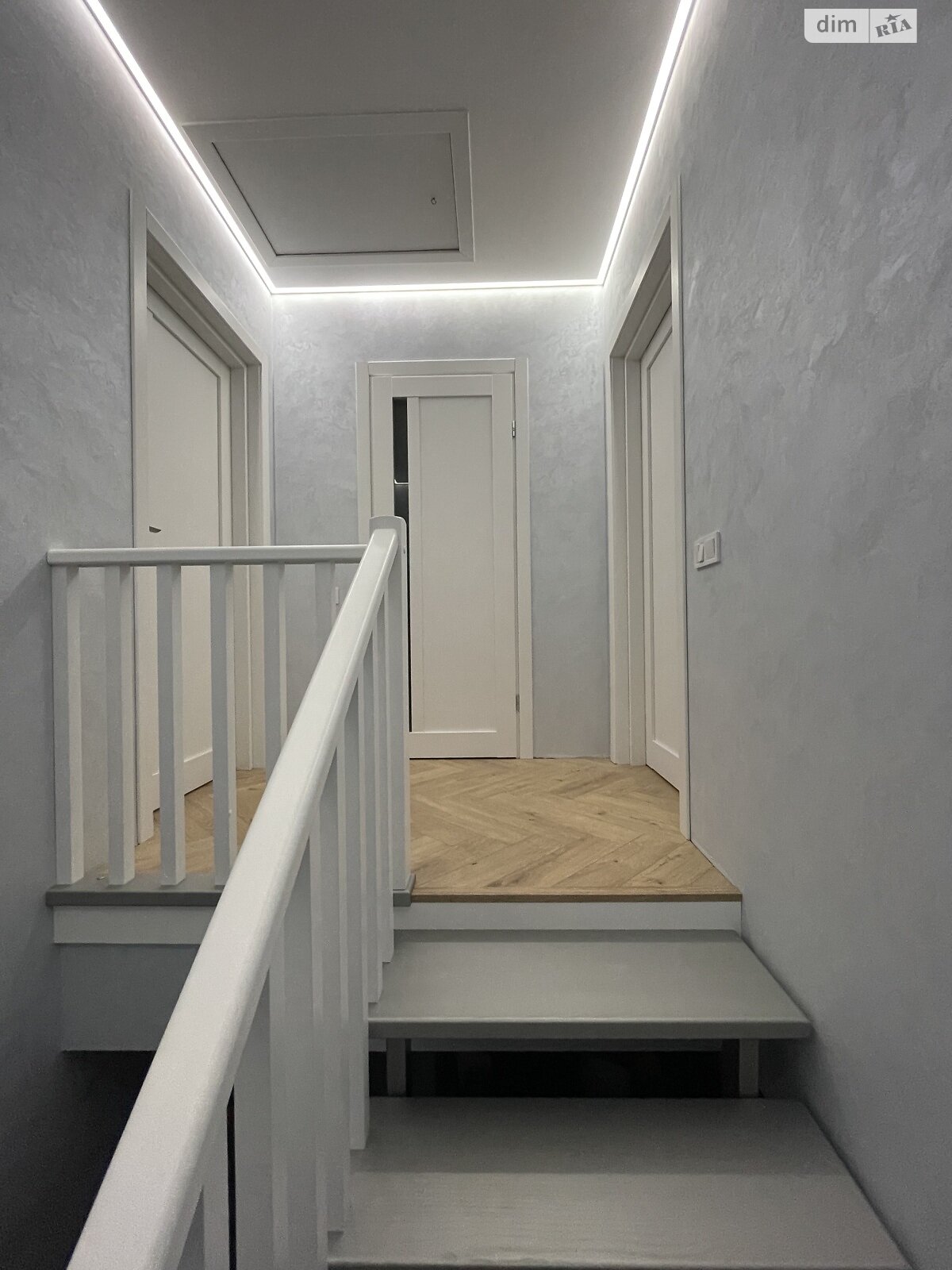 двоповерховий дуплекс, 90 кв. м, кирпич. Продаж у Якушинцях фото 1 двоповерховий дуплекс, 90 кв. м, кирпич. Продаж у Якушинцях фото 1