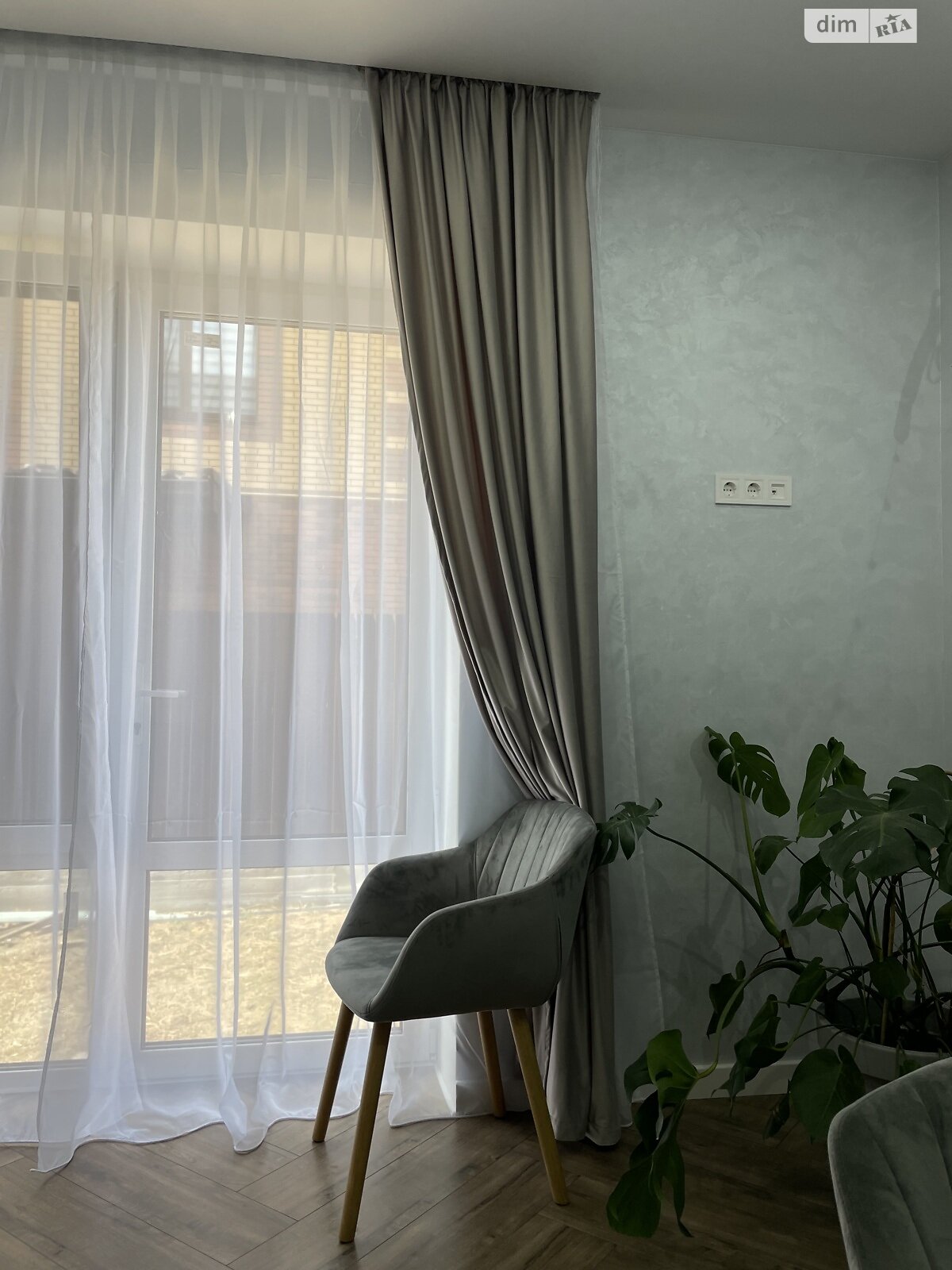 двоповерховий дуплекс, 90 кв. м, кирпич. Продаж у Якушинцях фото 1 двоповерховий дуплекс, 90 кв. м, кирпич. Продаж у Якушинцях фото 1