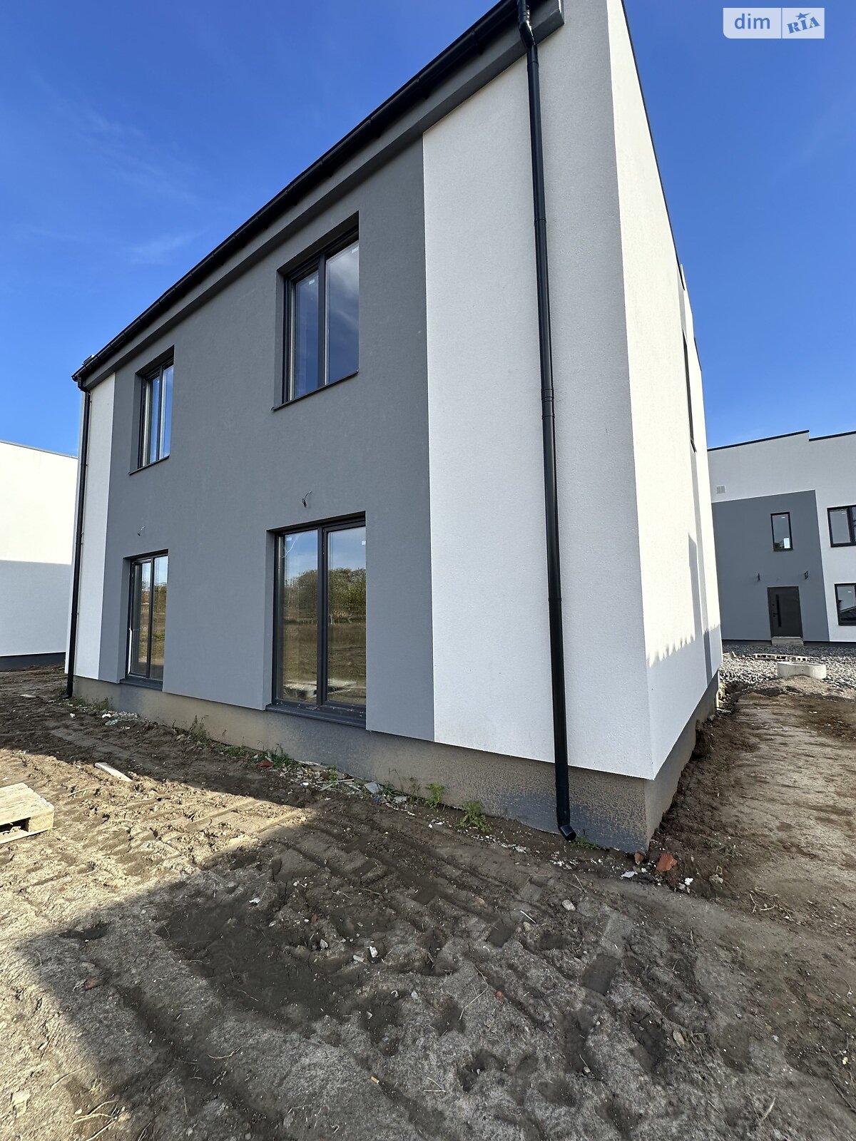 двухэтажный дуплекс, 80 кв. м, кирпич. Продажа в Якушинцах фото 1 двухэтажный дуплекс, 80 кв. м, кирпич. Продажа в Якушинцах фото 1