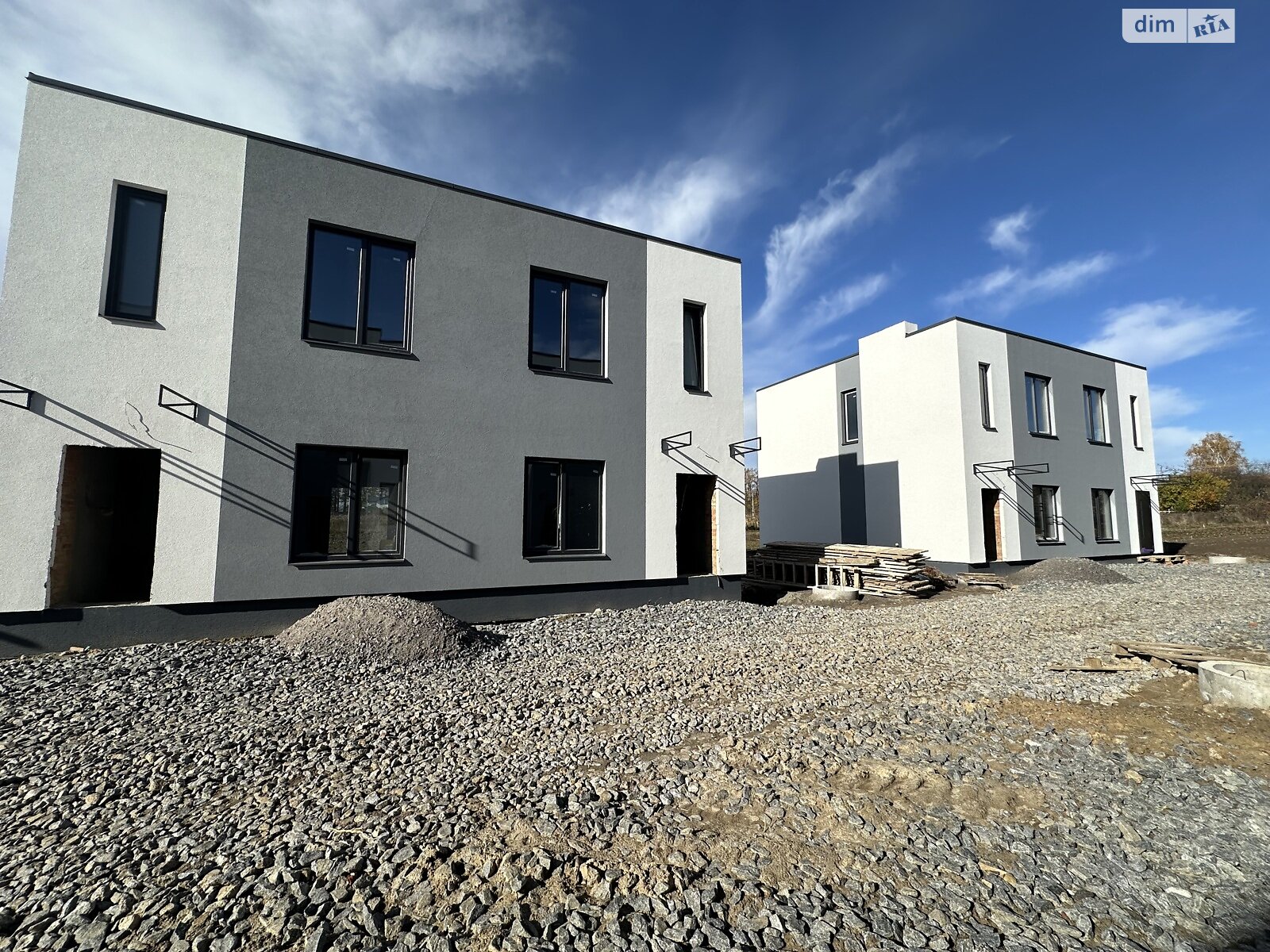 двухэтажный дуплекс, 80 кв. м, кирпич. Продажа в Якушинцах фото 1 двухэтажный дуплекс, 80 кв. м, кирпич. Продажа в Якушинцах фото 1