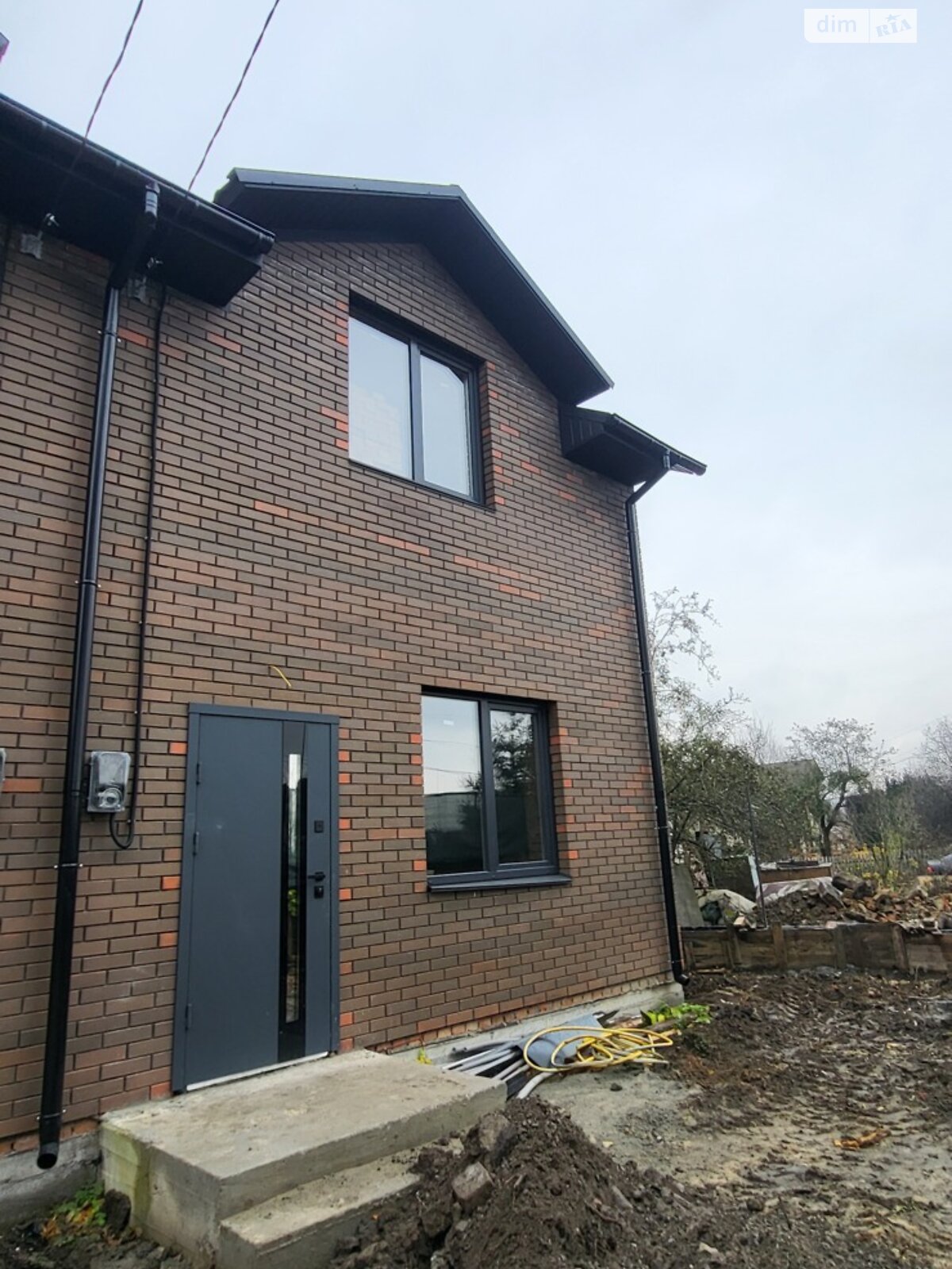 двухэтажный дуплекс, 95 кв. м, кирпич. Продажа в Якушинцах фото 1