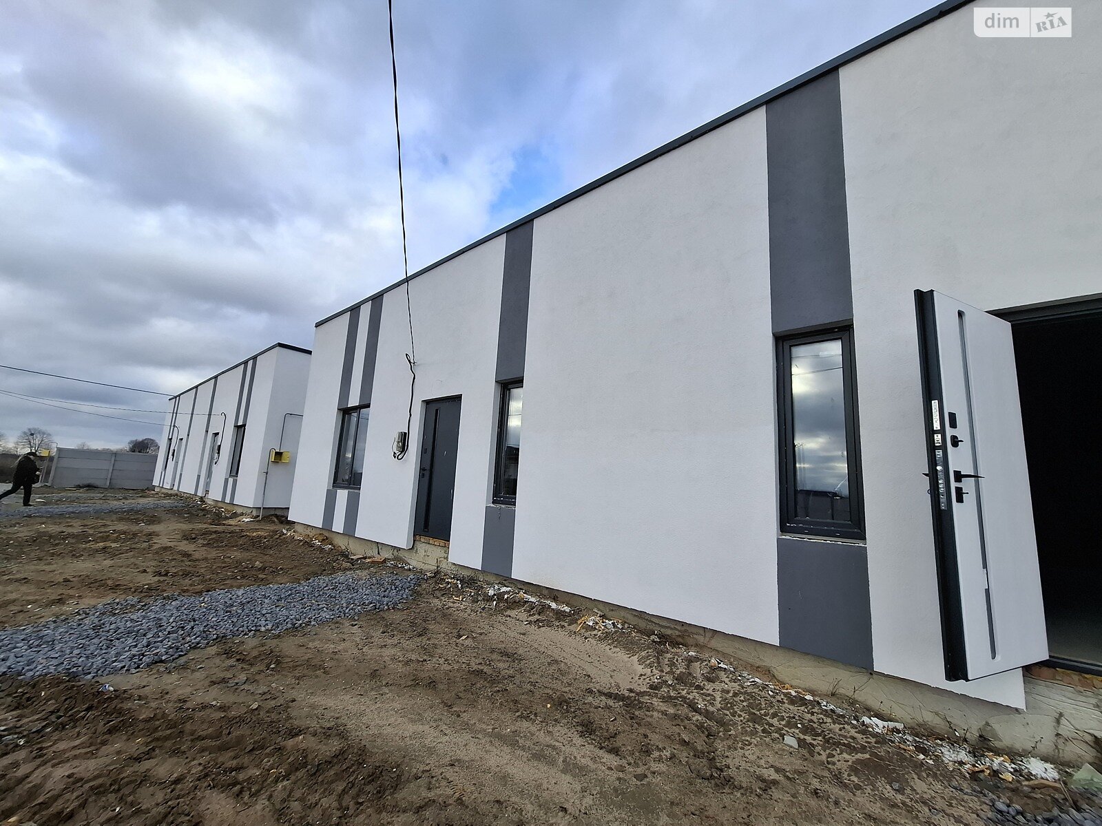 одноэтажный дуплекс, 75 кв. м, кирпич. Продажа в Якушинцах фото 1 одноэтажный дуплекс, 75 кв. м, кирпич. Продажа в Якушинцах фото 1