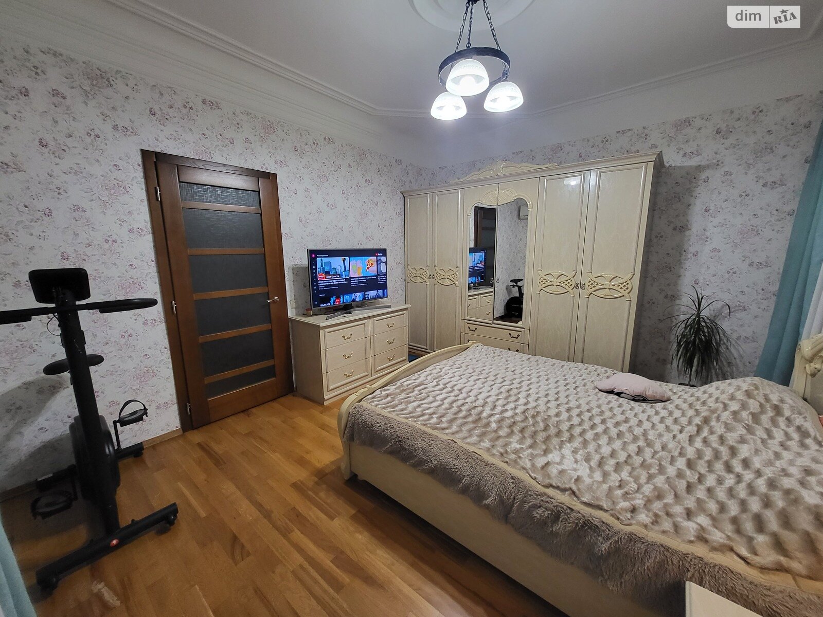 двухэтажный дуплекс, 140 кв. м, кирпич. Продажа в Запорожье район Коммунарский фото 1 двухэтажный дуплекс, 140 кв. м, кирпич. Продажа в Запорожье район Коммунарский фото 1