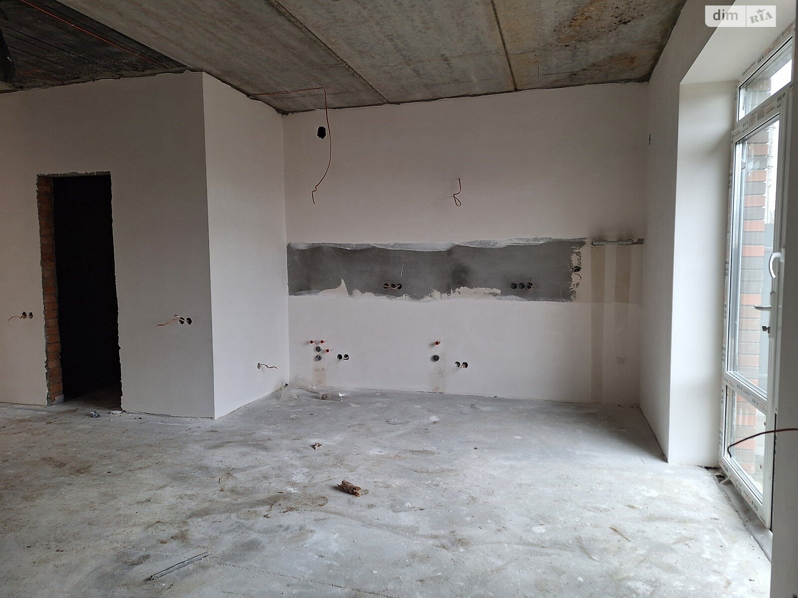 двухэтажный дуплекс, 98 кв. м, кирпич. Продажа в Зарванцах фото 1