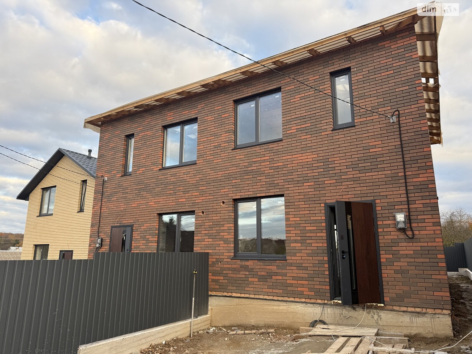 двоповерховий дуплекс, 82 кв. м, кирпич. Продаж у Зарванцях фото 1