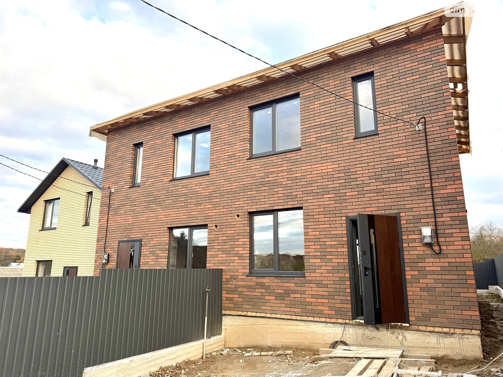 двоповерховий дуплекс, 82 кв. м, кирпич. Продаж у Зарванцях фото 1