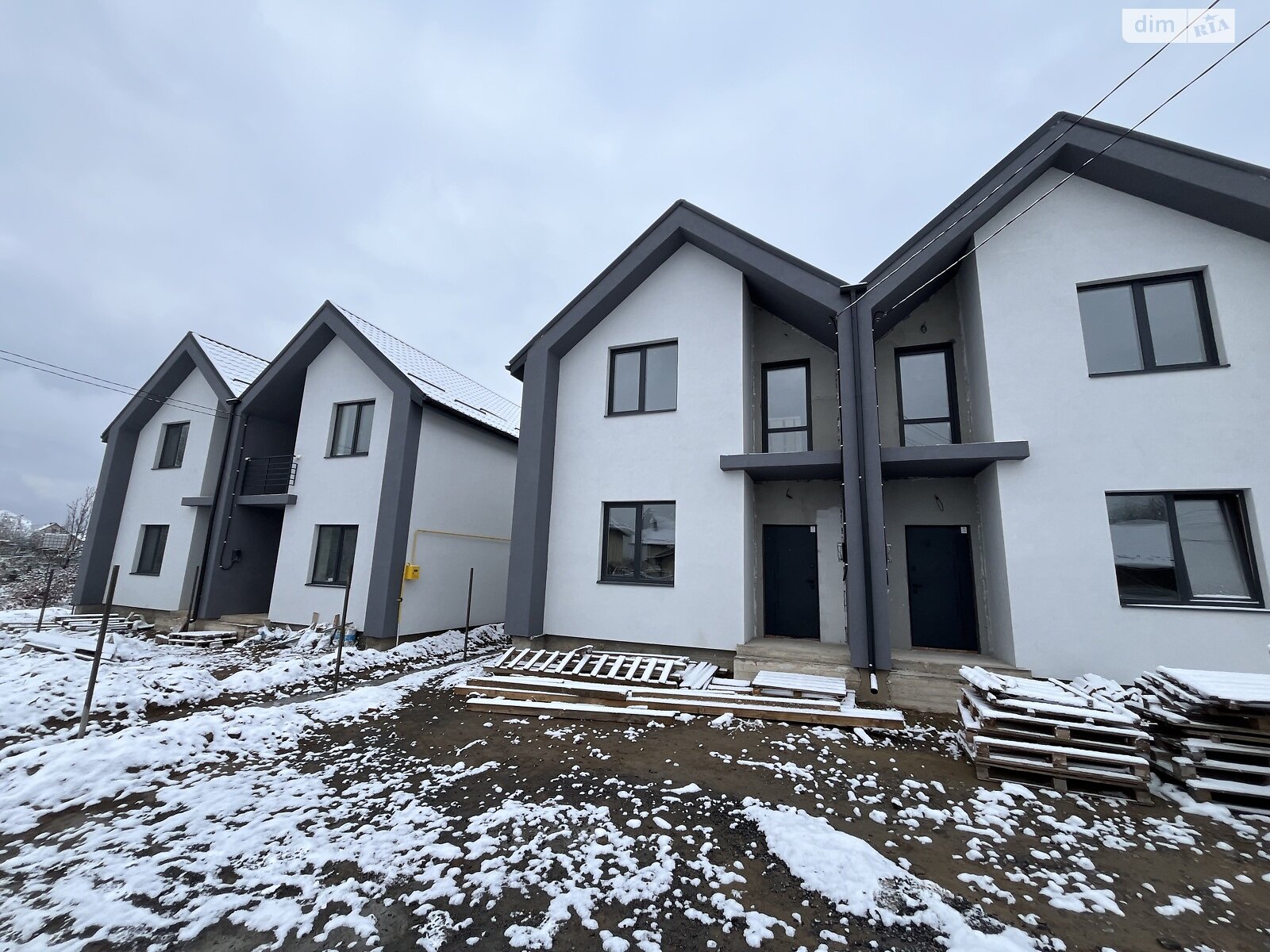 двоповерховий дуплекс, 110 кв. м, цегла. Продаж у Зарванцях фото 1 двоповерховий дуплекс, 110 кв. м, цегла. Продаж у Зарванцях фото 1