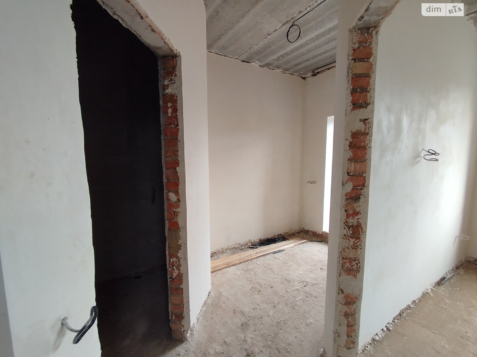 двоповерховий дуплекс, 110 кв. м, кирпич. Продаж у Зарванцях фото 1 двоповерховий дуплекс, 110 кв. м, кирпич. Продаж у Зарванцях фото 1